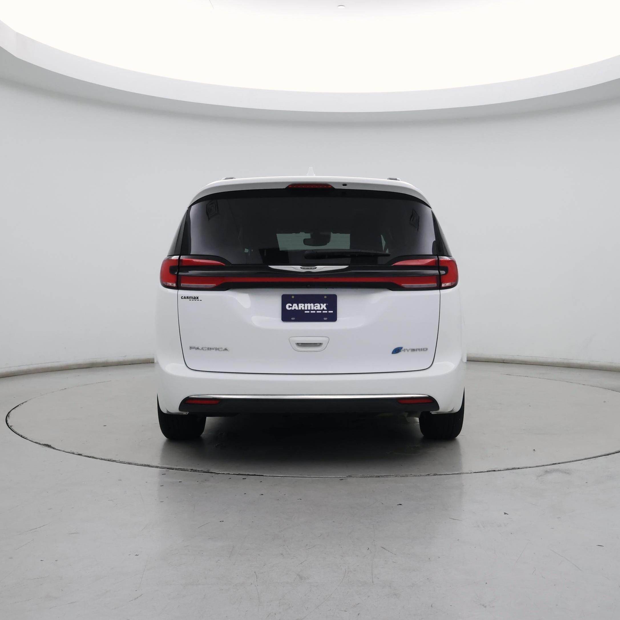 Thumbnail: 2022 Chrysler Pacifica - 6