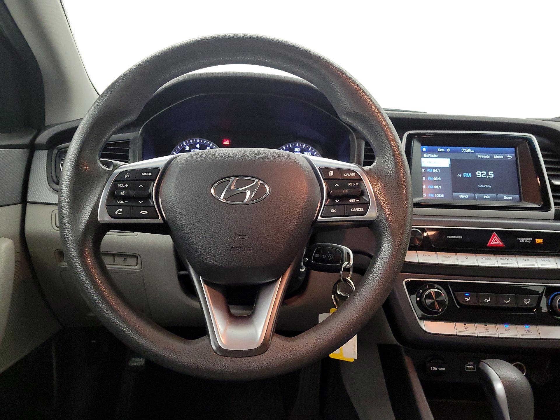 Thumbnail: 2018 Hyundai Sonata - 10