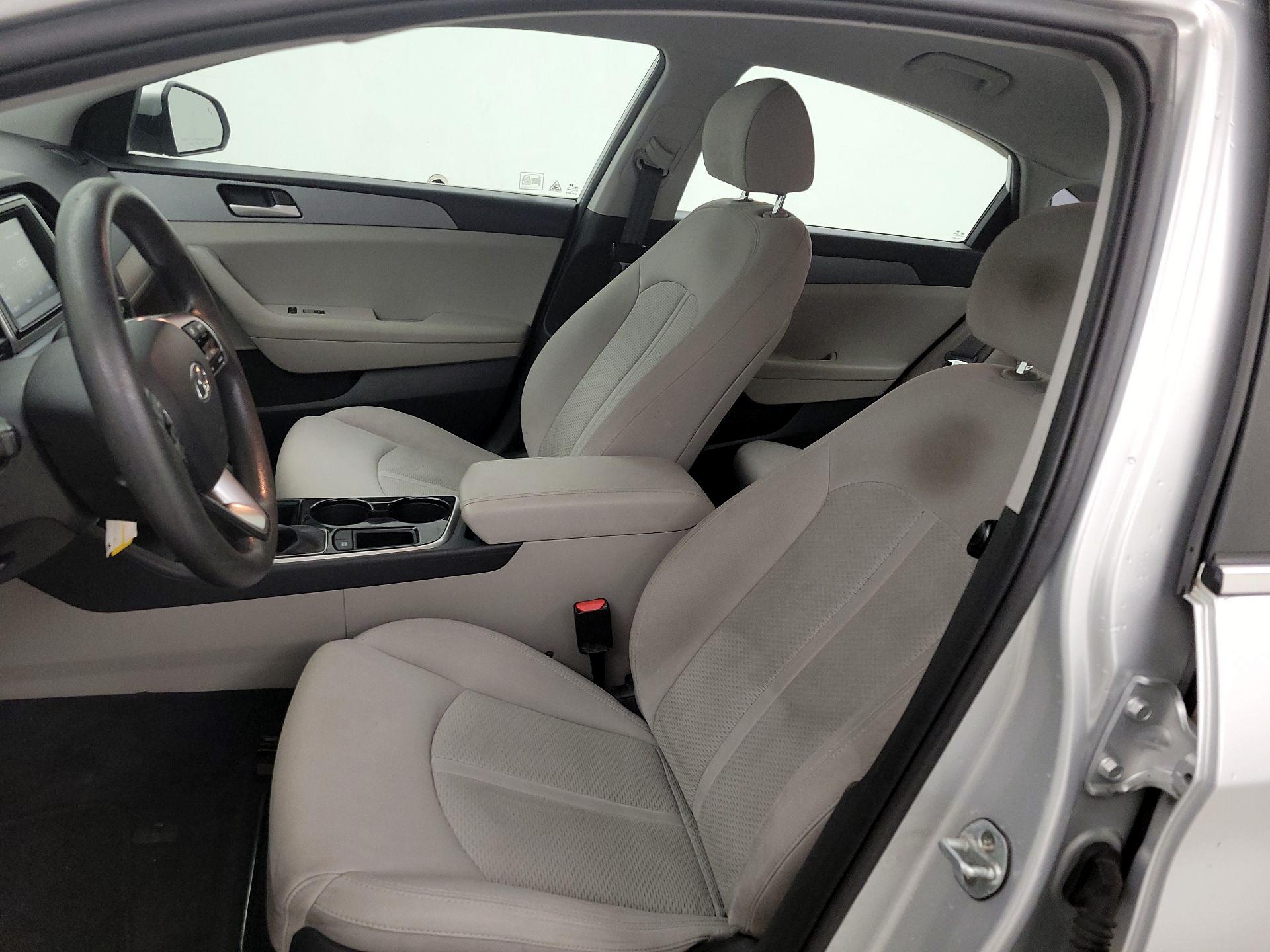 Thumbnail: 2018 Hyundai Sonata - 11