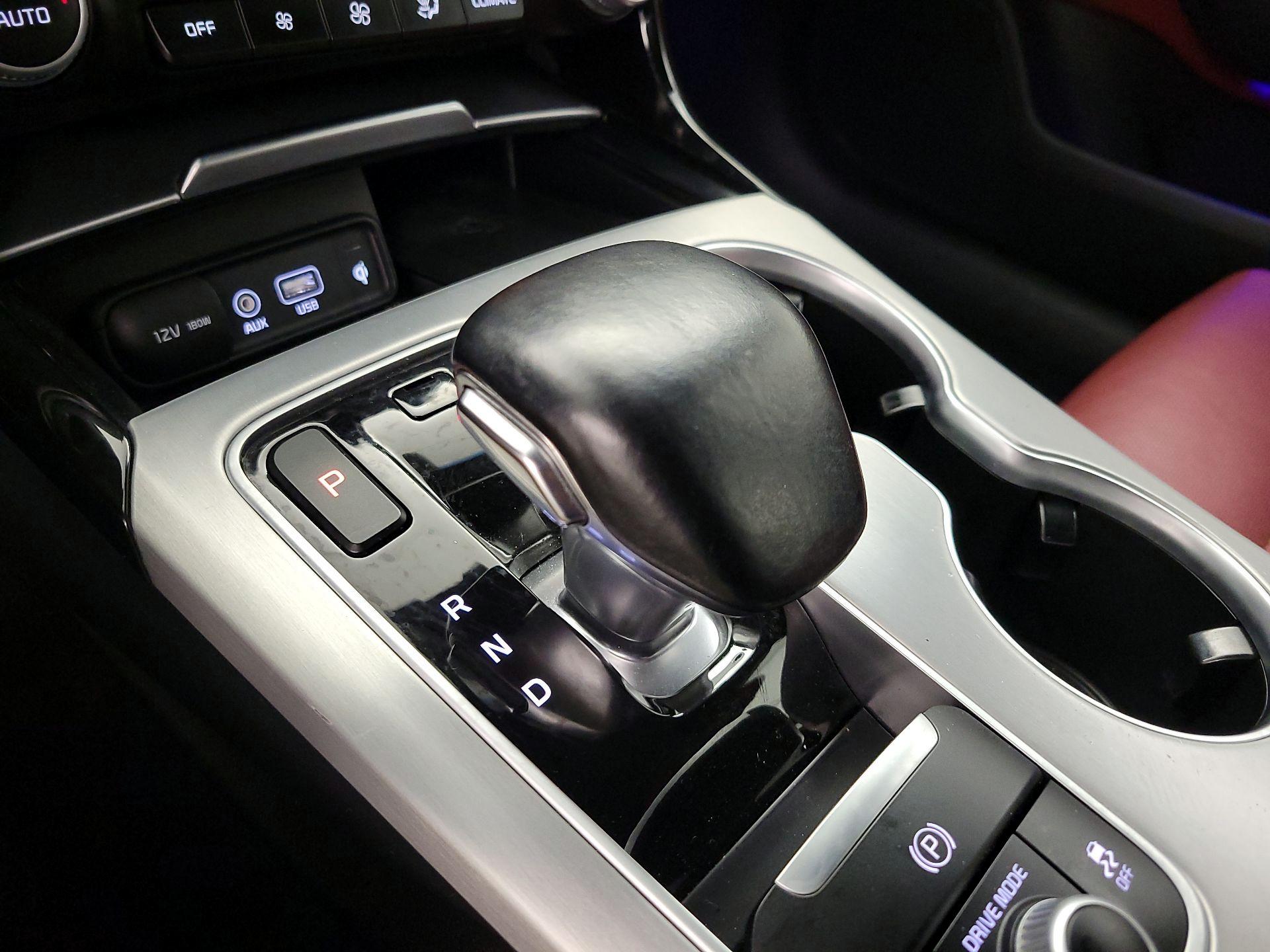 Thumbnail: 2019 Kia Stinger - 17