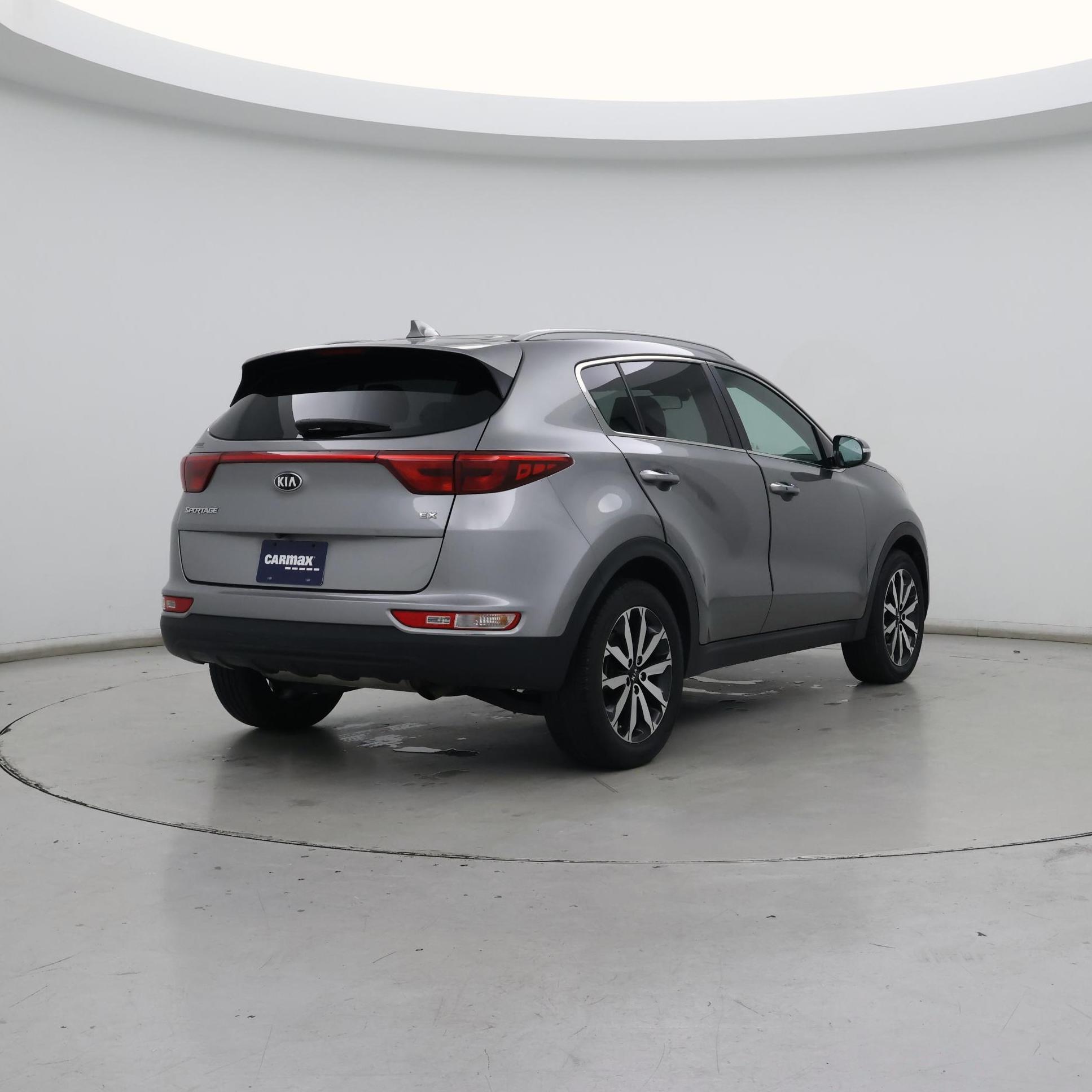 Thumbnail: 2019 Kia Sportage - 8
