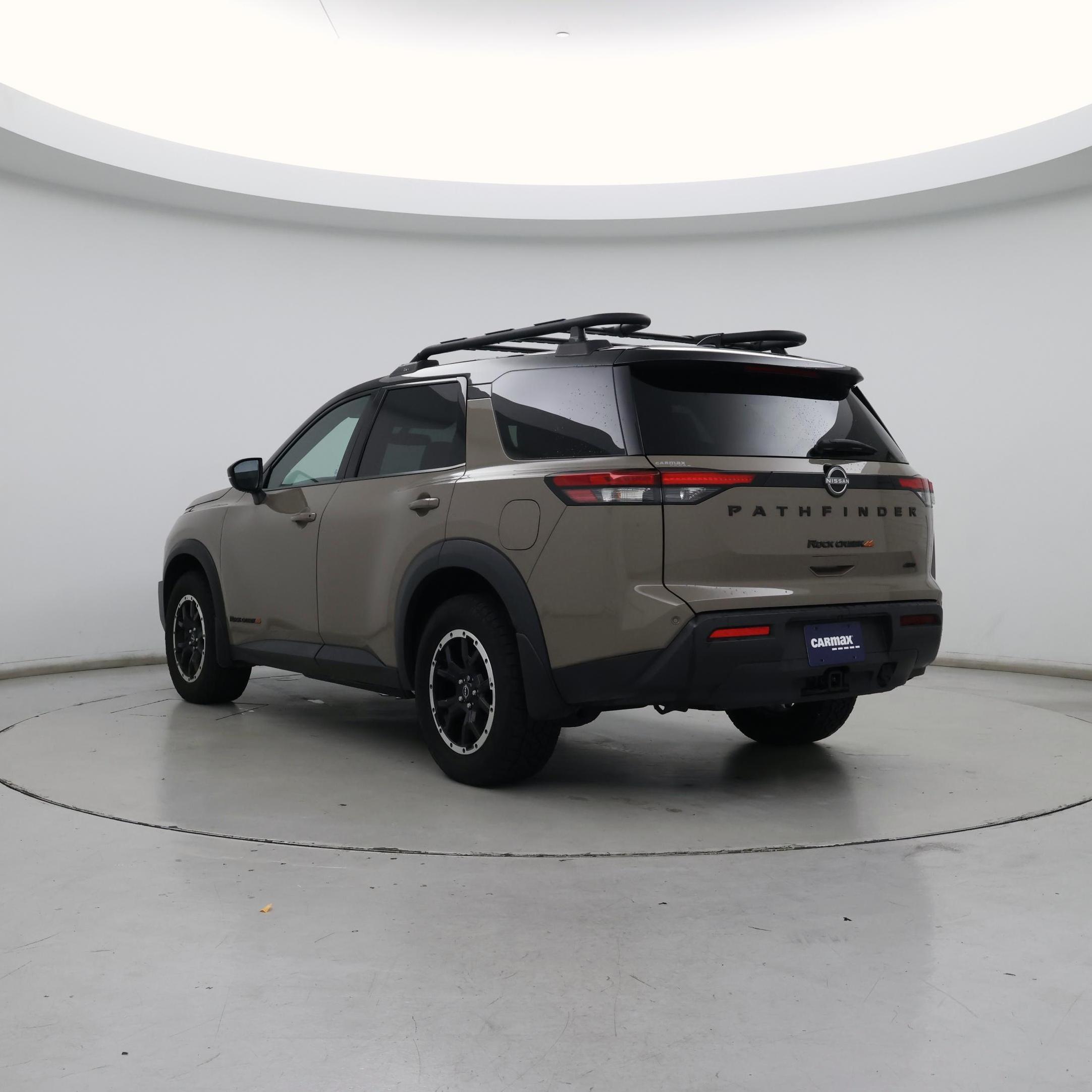 Thumbnail: 2023 Nissan Pathfinder - 2