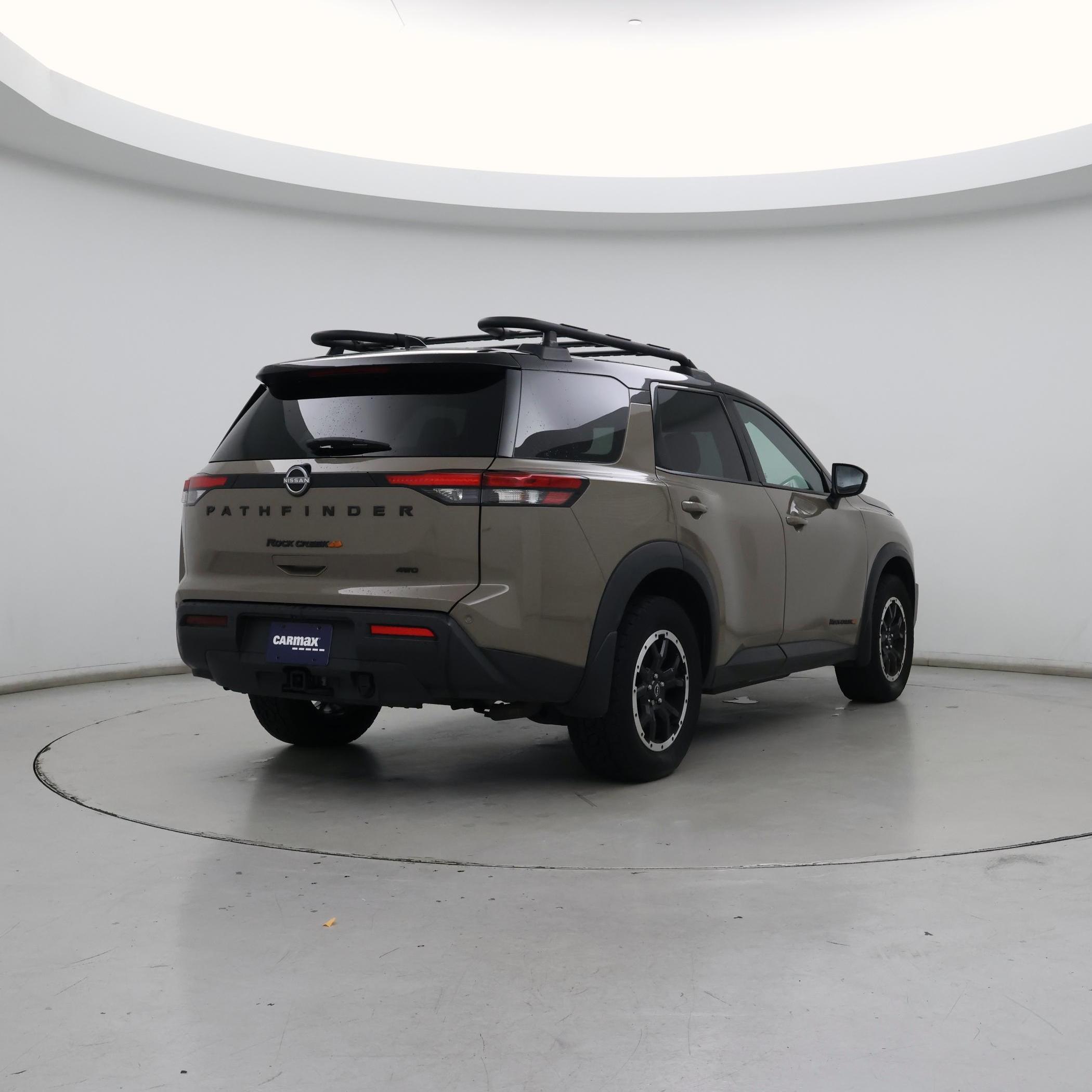 Thumbnail: 2023 Nissan Pathfinder - 8