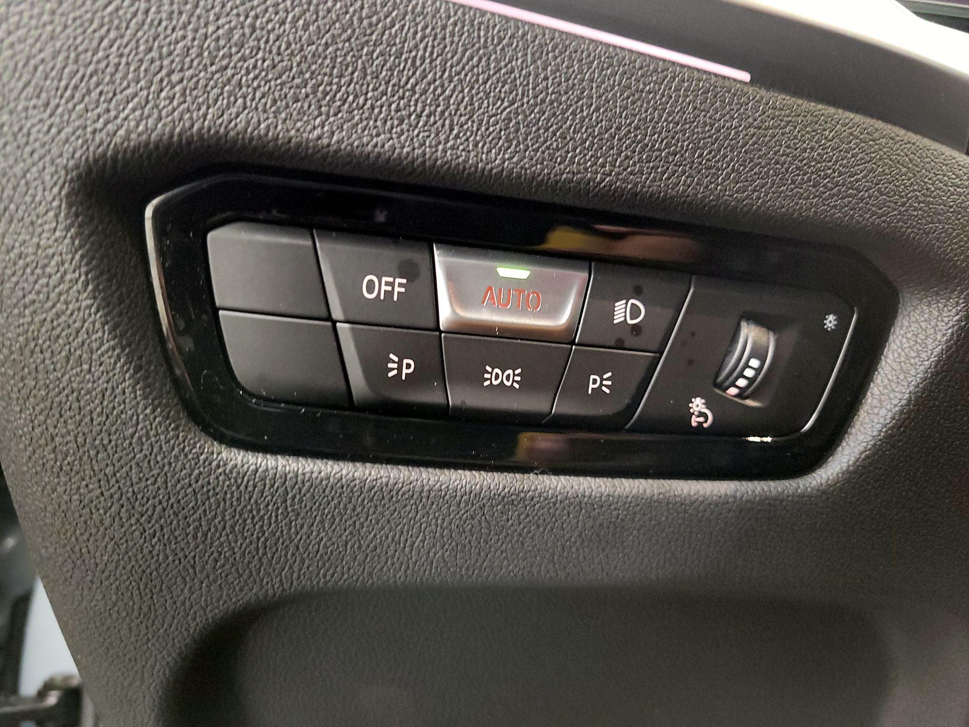 Thumbnail: 2023 BMW M2 - 13