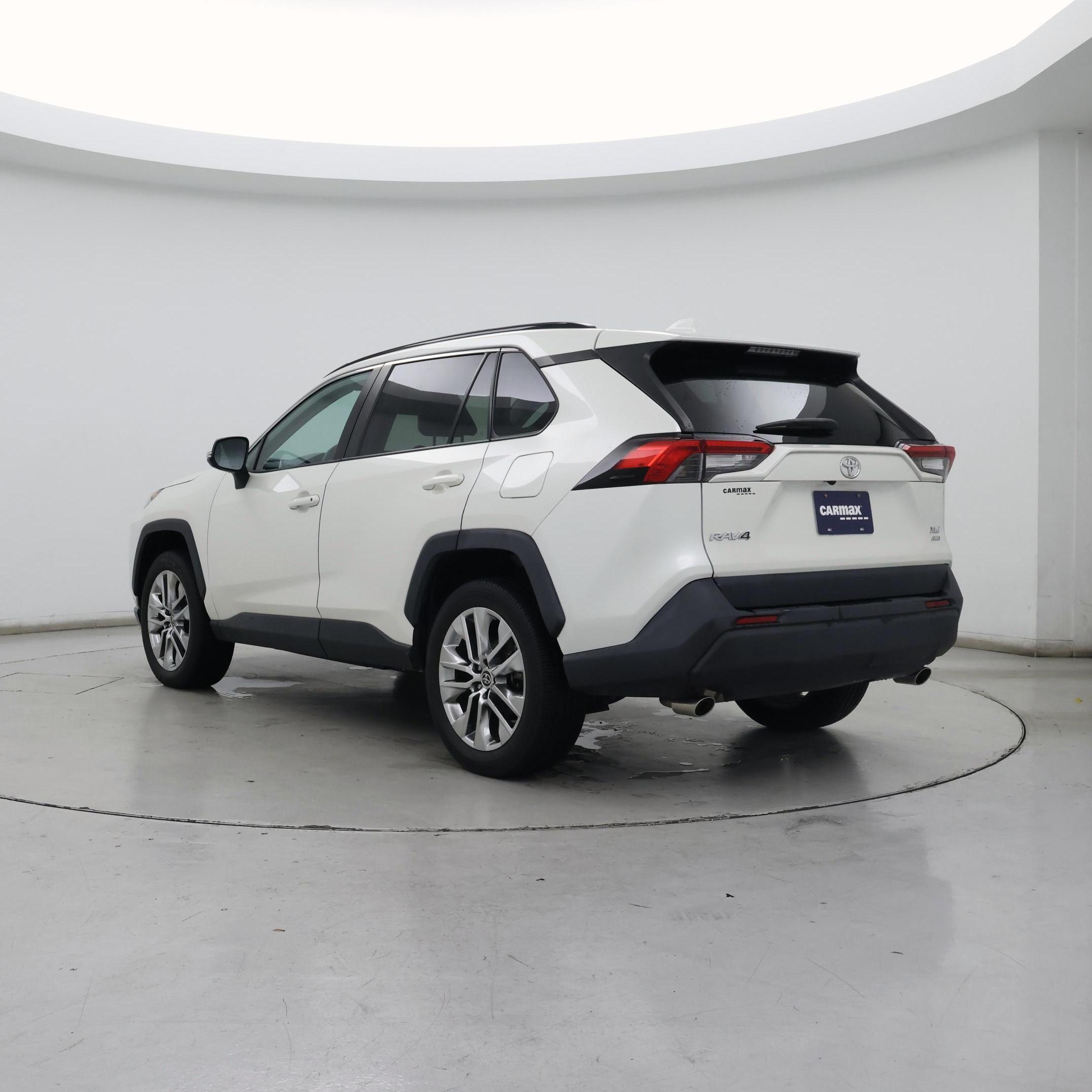 Thumbnail: 2021 Toyota RAV4 - 2