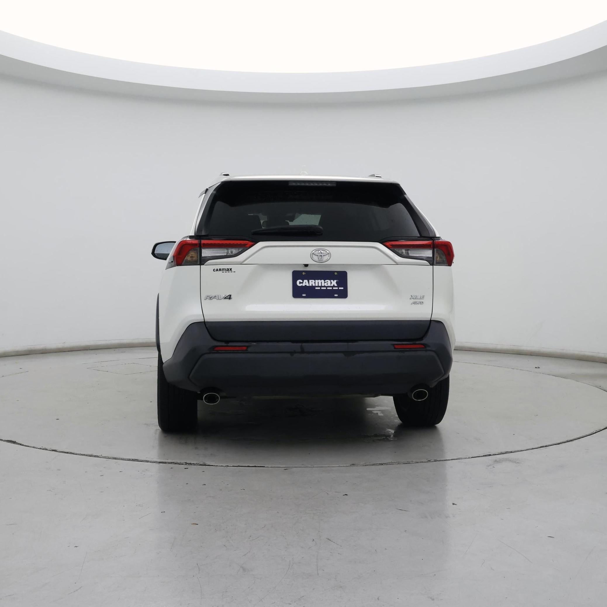Thumbnail: 2021 Toyota RAV4 - 6