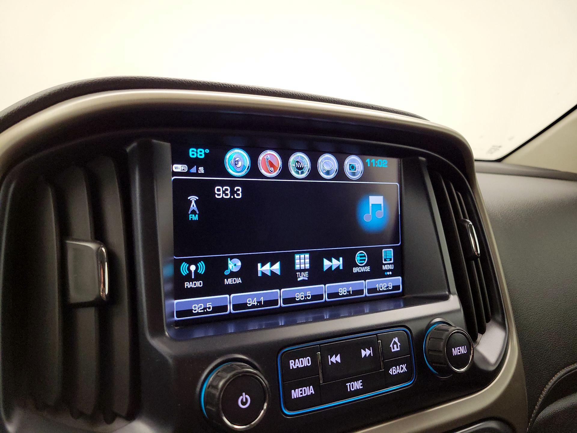 Thumbnail: 2018 GMC Canyon - 16