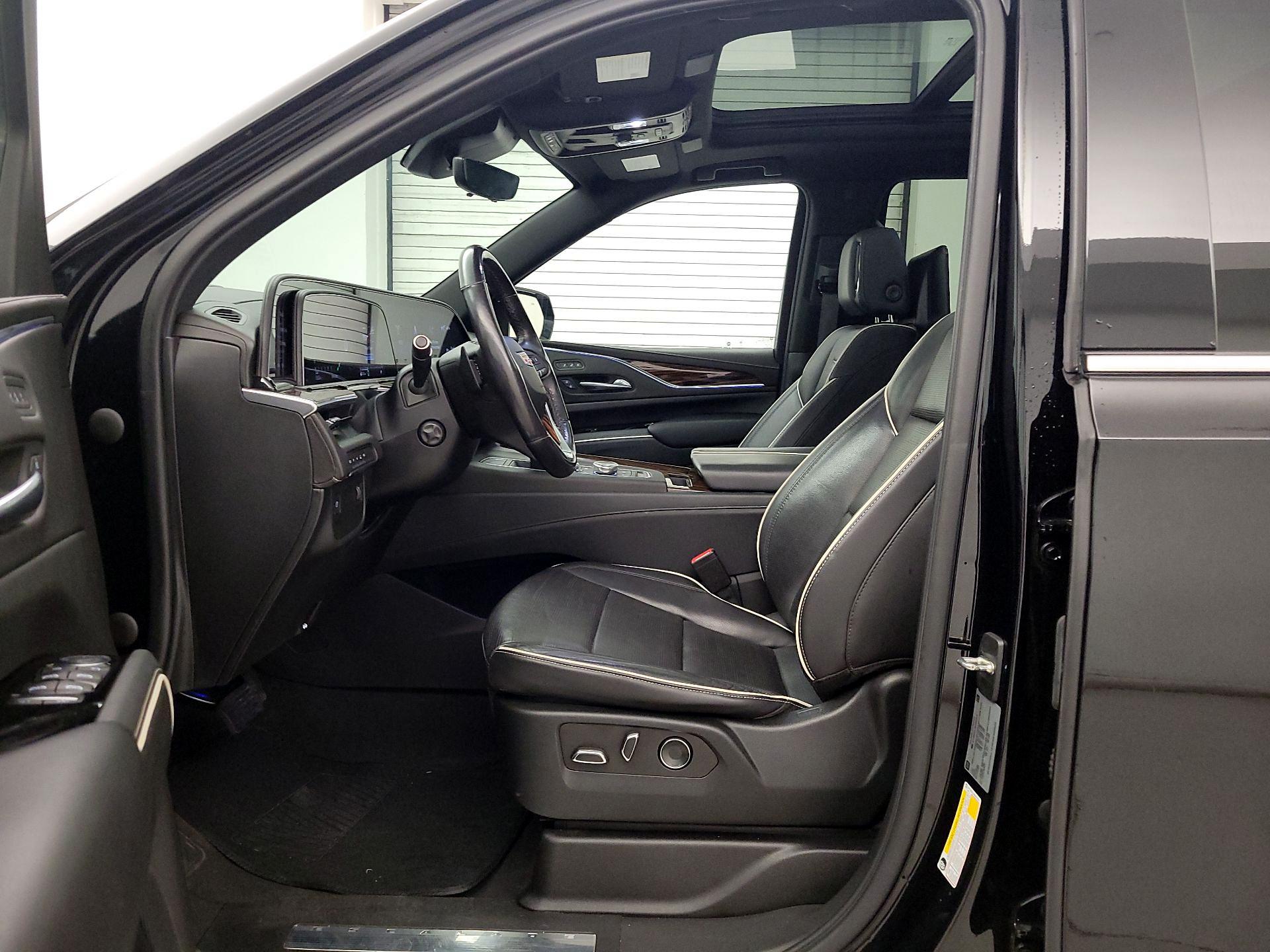 Thumbnail: 2021 Cadillac Escalade - 11