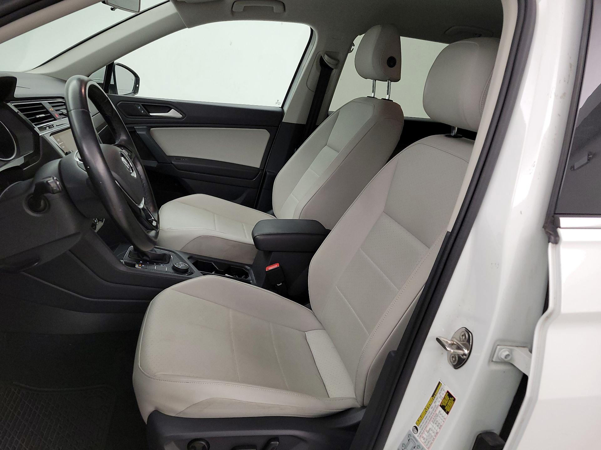 Thumbnail: 2019 Volkswagen Tiguan - 11