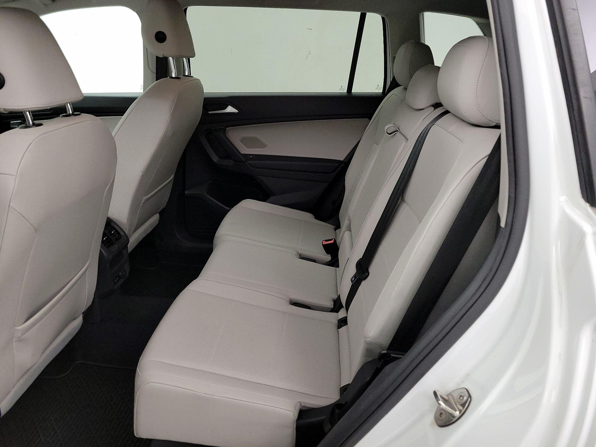 Thumbnail: 2019 Volkswagen Tiguan - 19