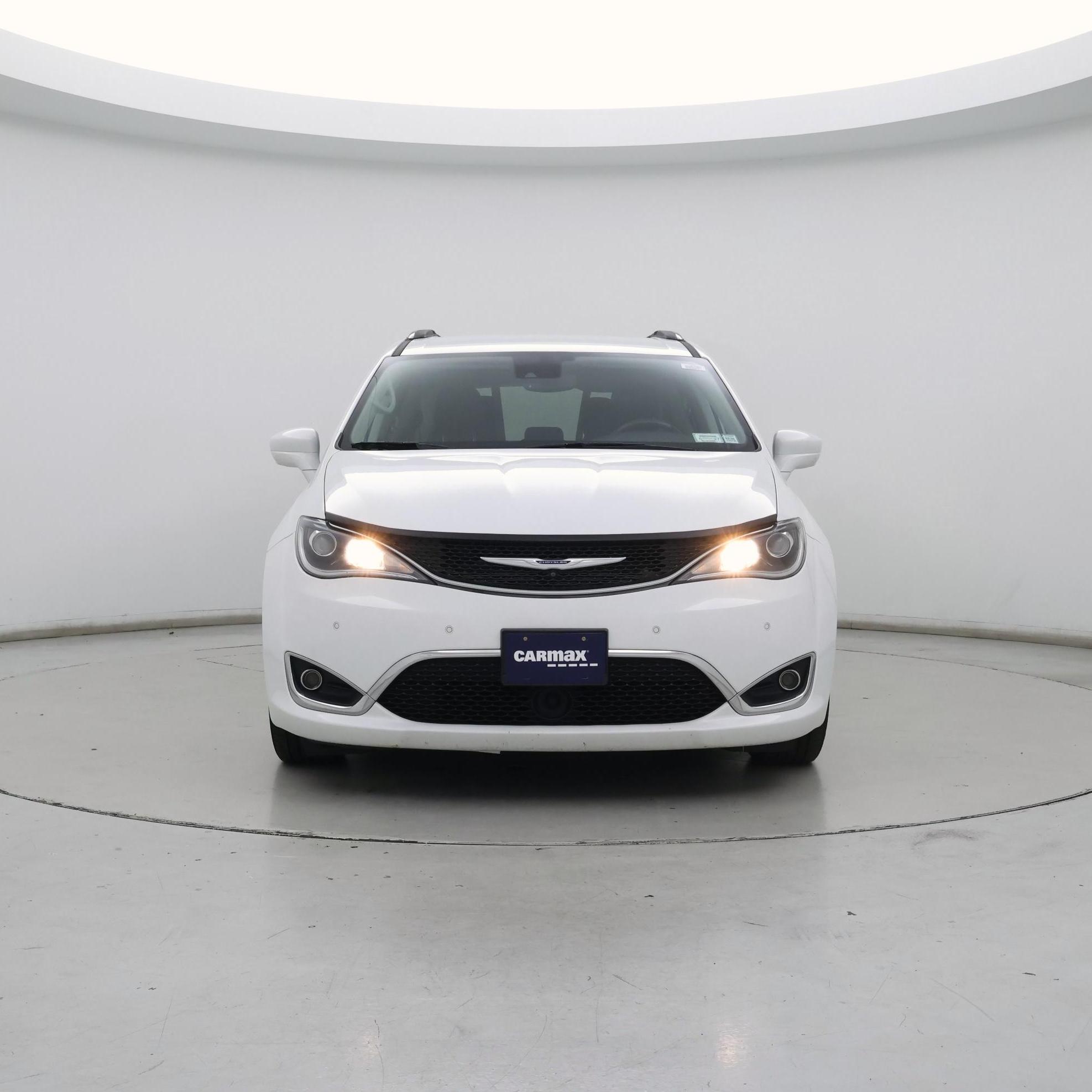 Thumbnail: 2020 Chrysler Pacifica - 5