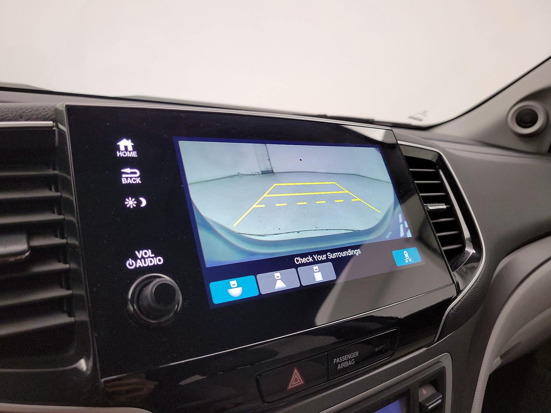 Thumbnail: 2019 Honda Pilot - 14