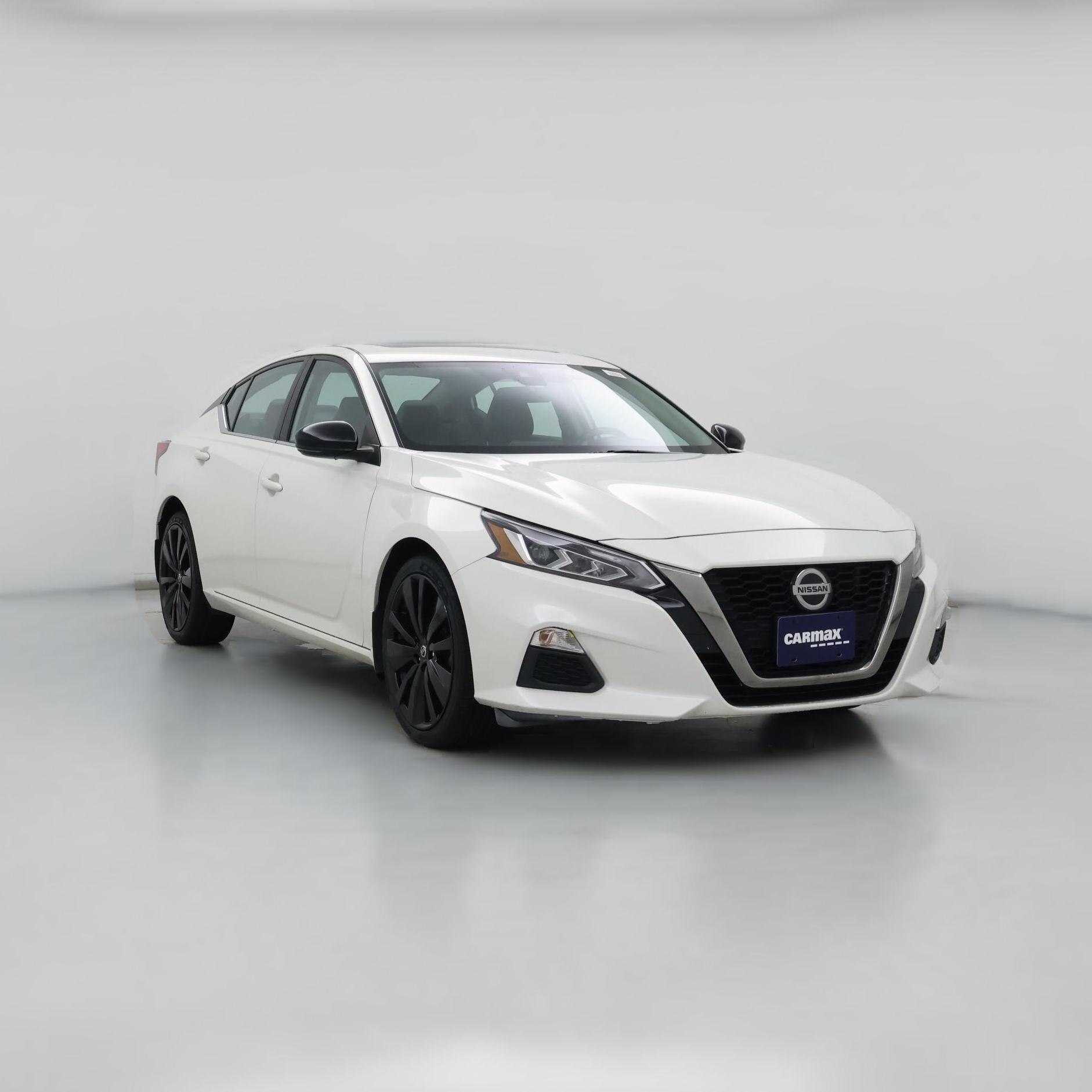 Thumbnail: 2020 Nissan Altima - 1