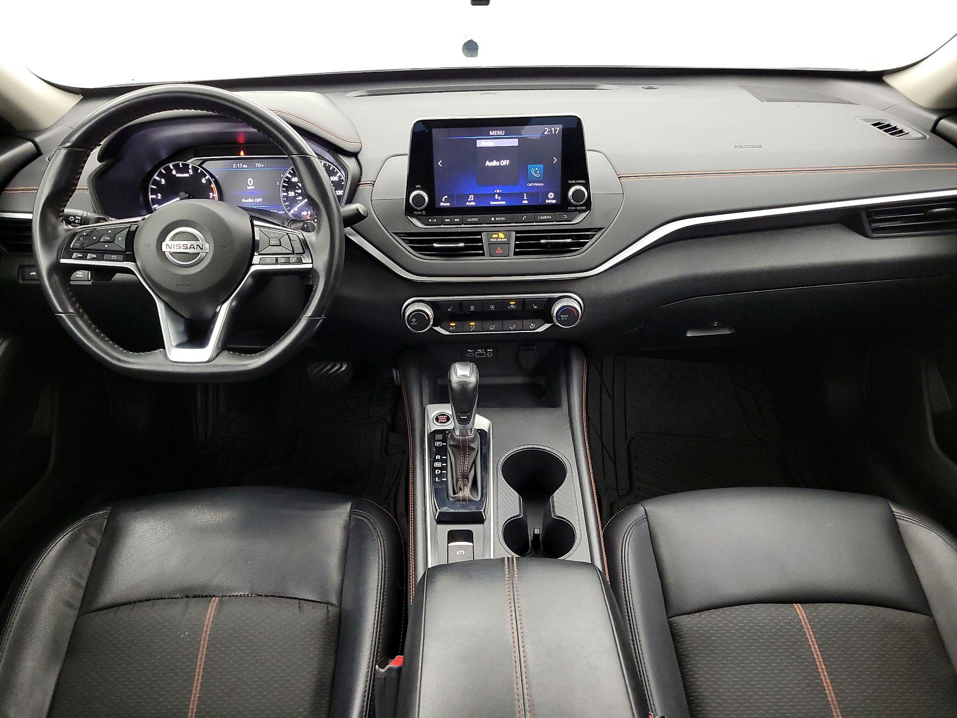 Thumbnail: 2020 Nissan Altima - 9