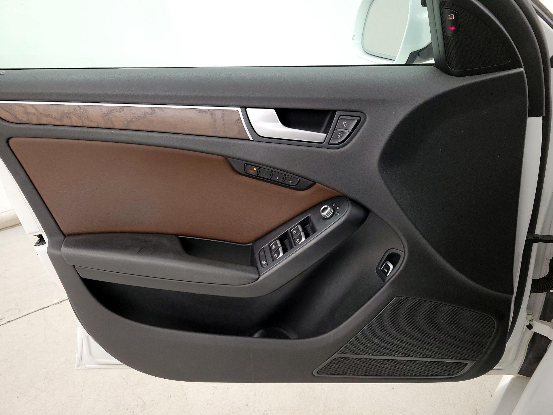 Thumbnail: 2015 Audi A4 - 12