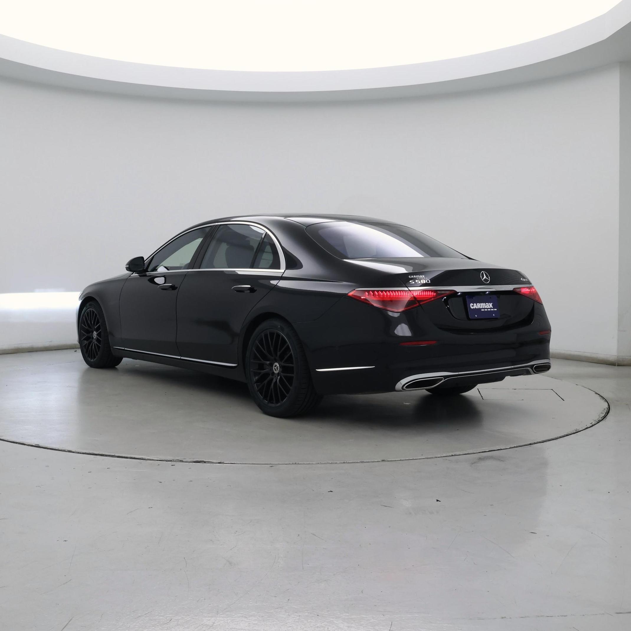 Thumbnail: 2021 Mercedes-Benz S-Class - 2