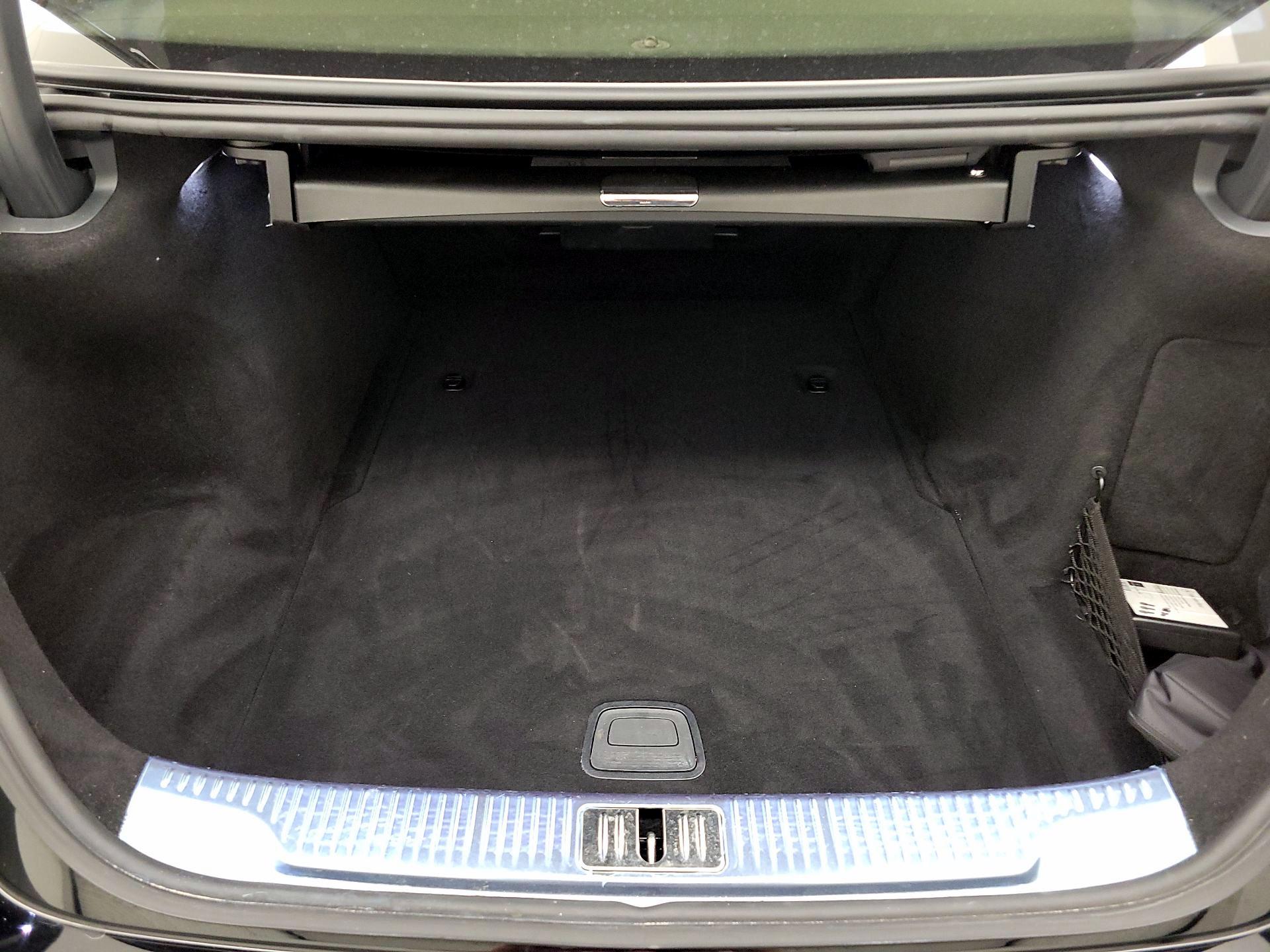 Thumbnail: 2021 Mercedes-Benz S-Class - 20