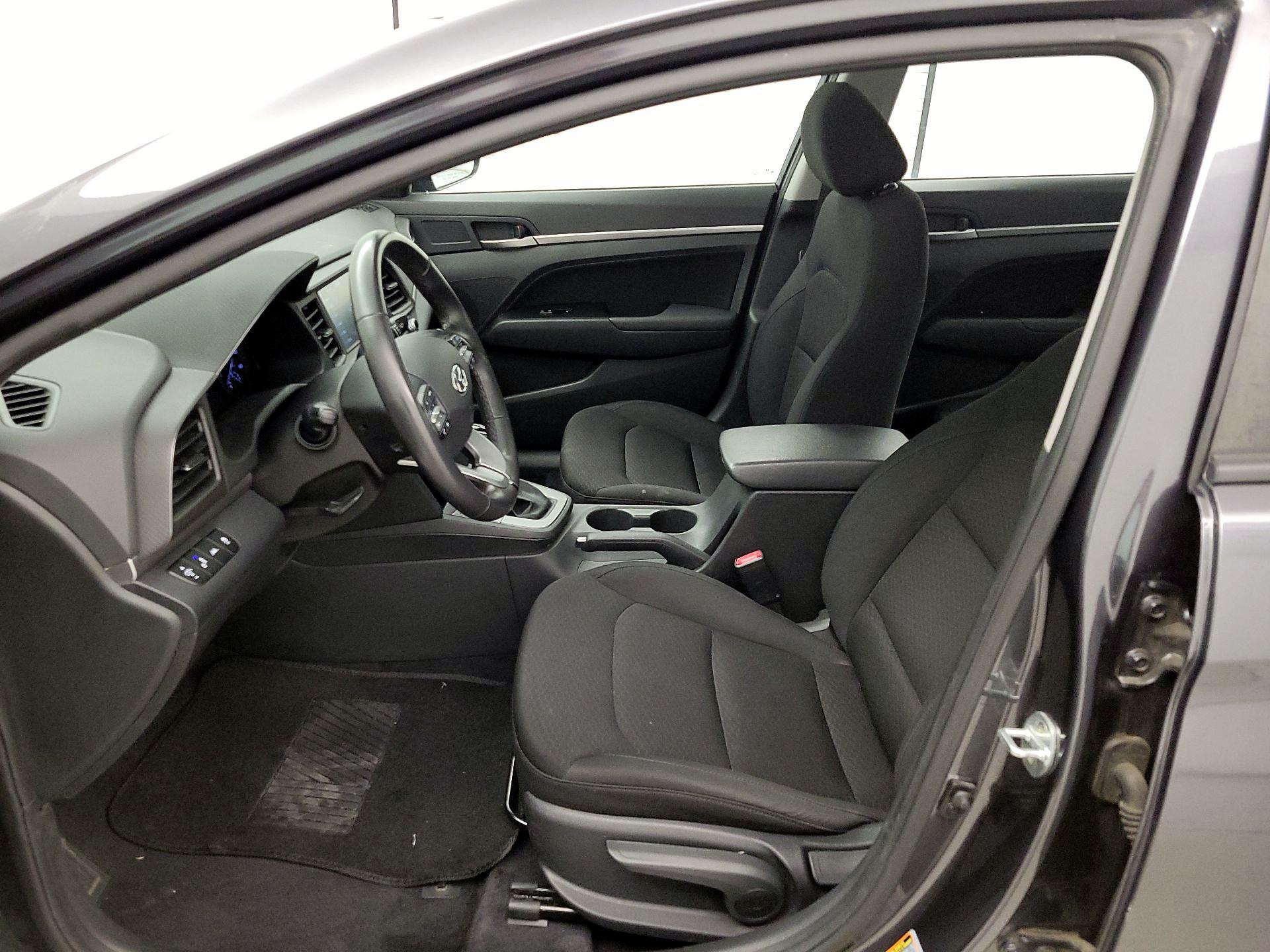 Thumbnail: 2020 Hyundai Elantra - 11