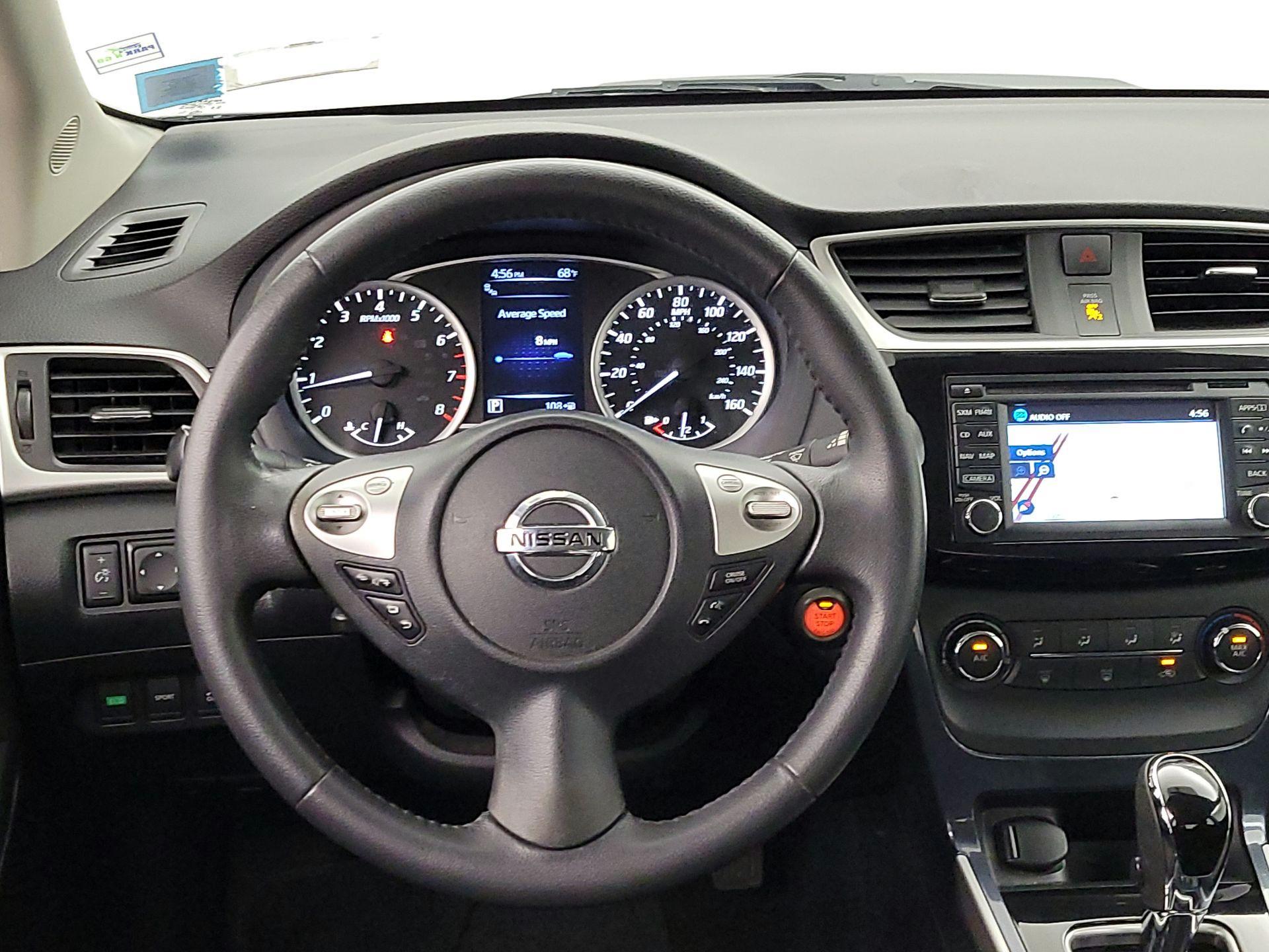 Thumbnail: 2016 Nissan Sentra - 10