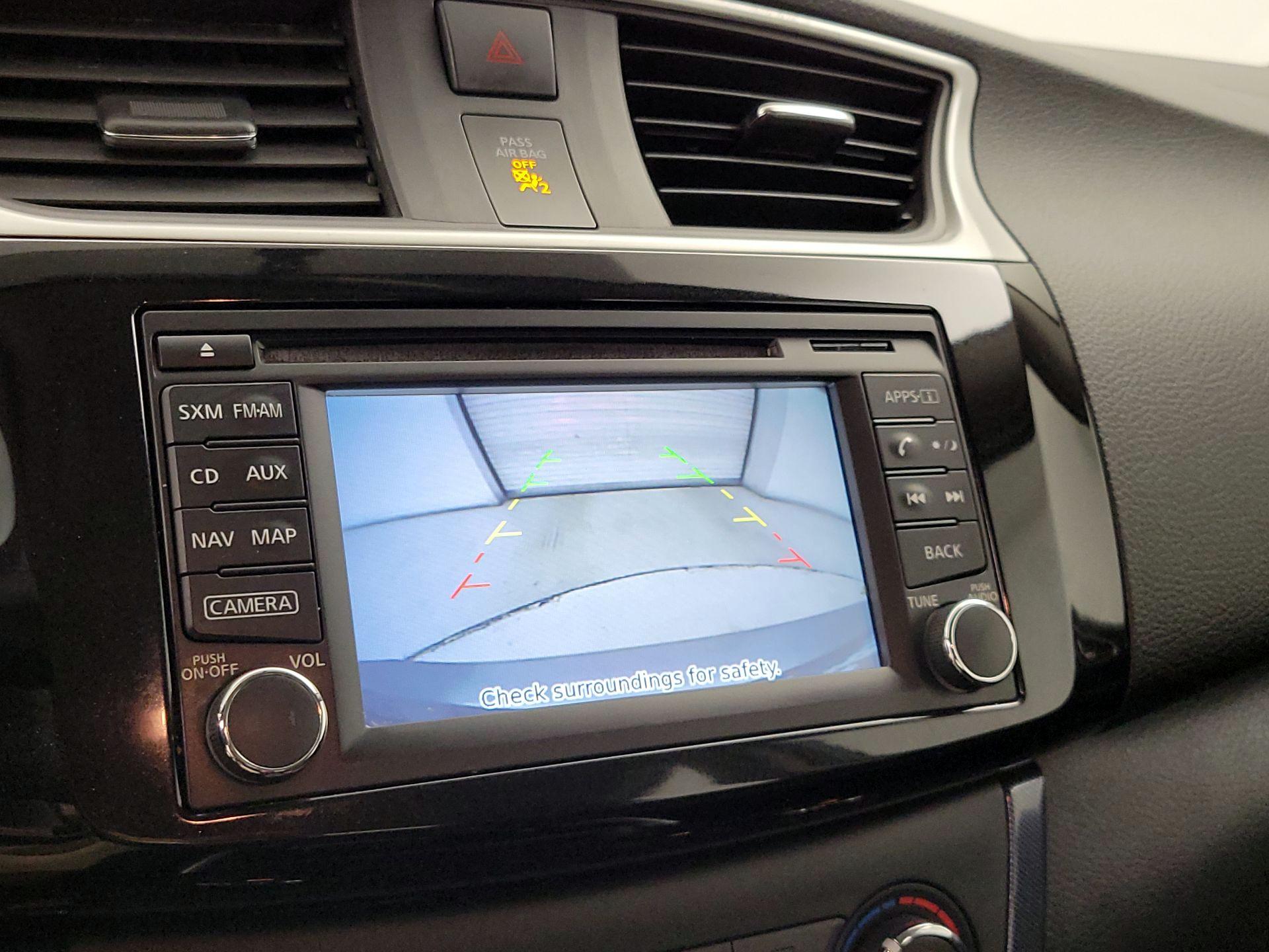 Thumbnail: 2016 Nissan Sentra - 15