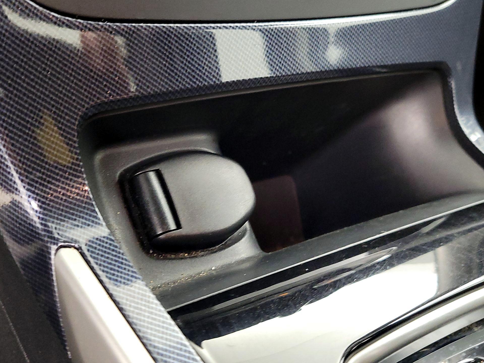 Thumbnail: 2016 Nissan Sentra - 19