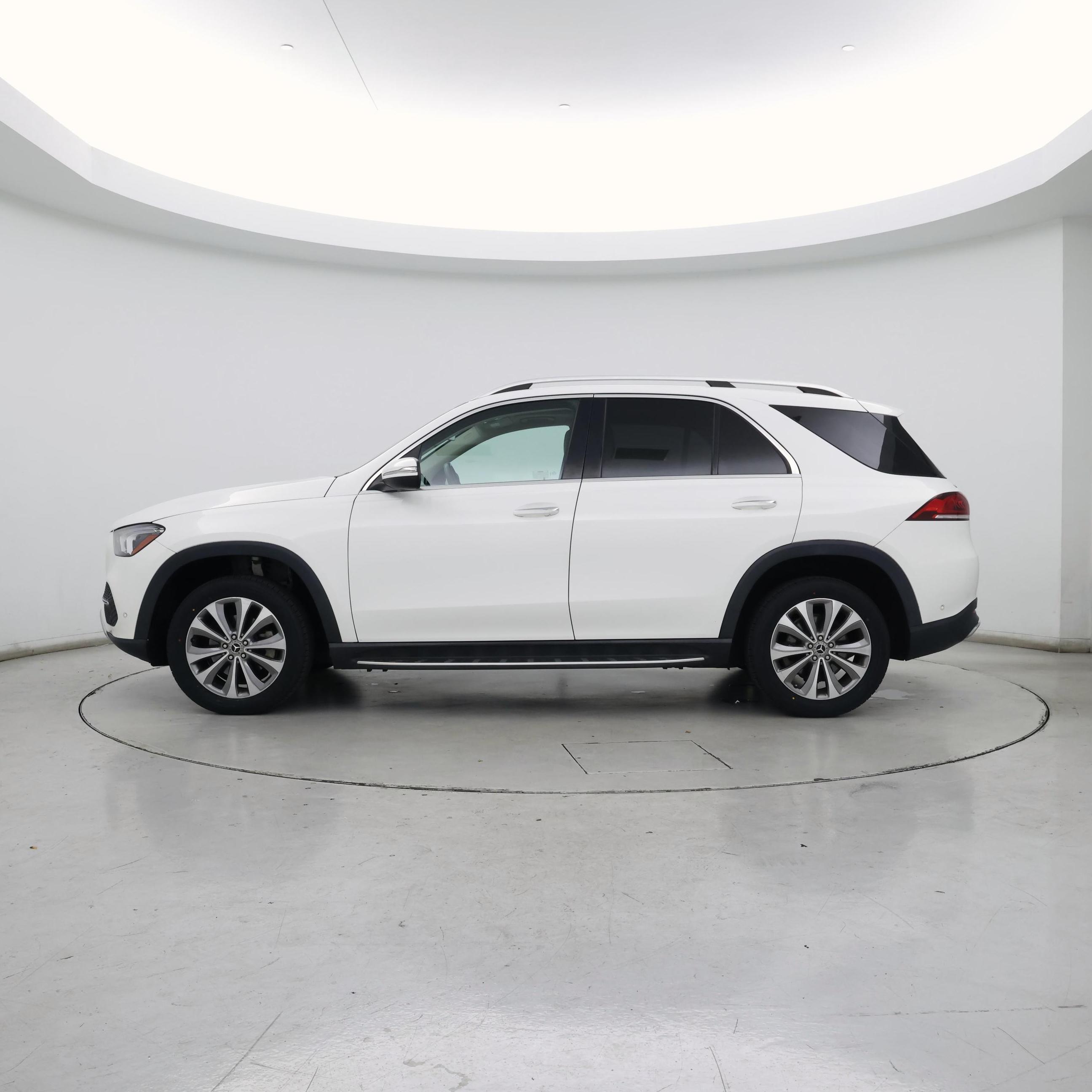 Thumbnail: 2020 Mercedes-Benz GLE - 3