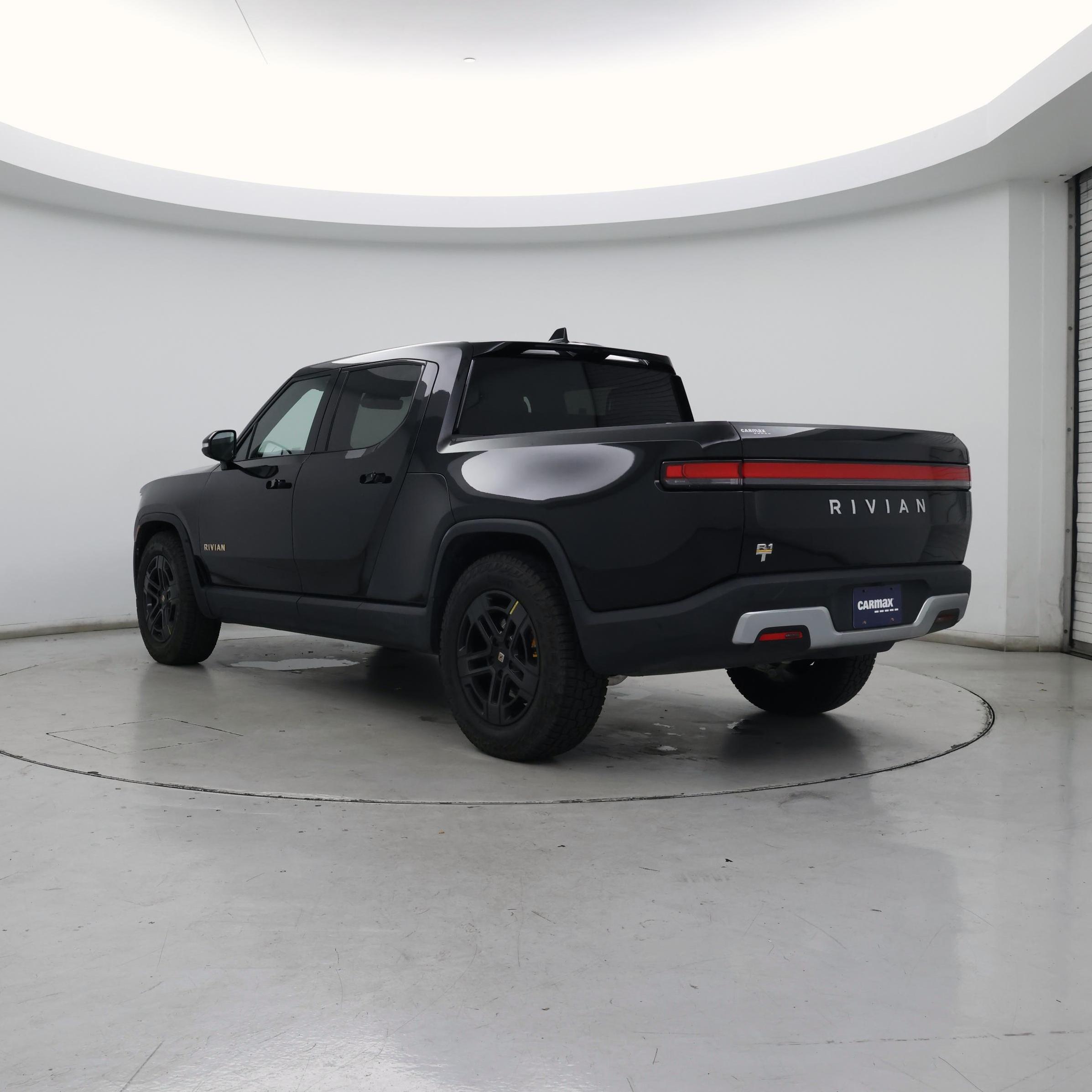 Thumbnail: 2022 Rivian R1T - 2
