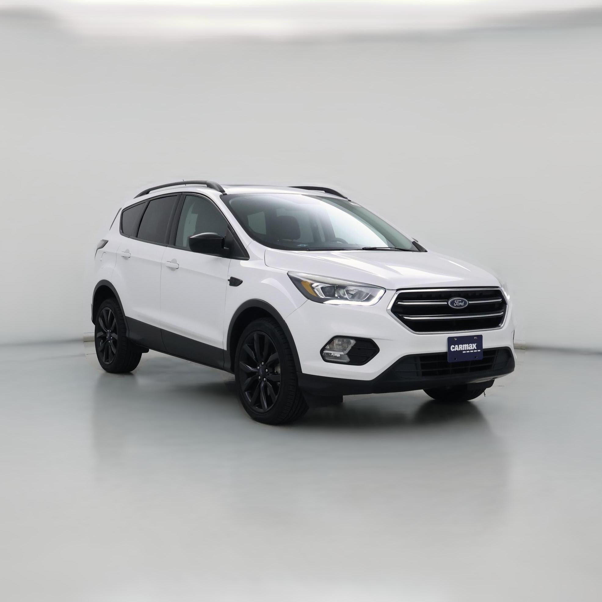 Thumbnail: 2017 Ford Escape - 1