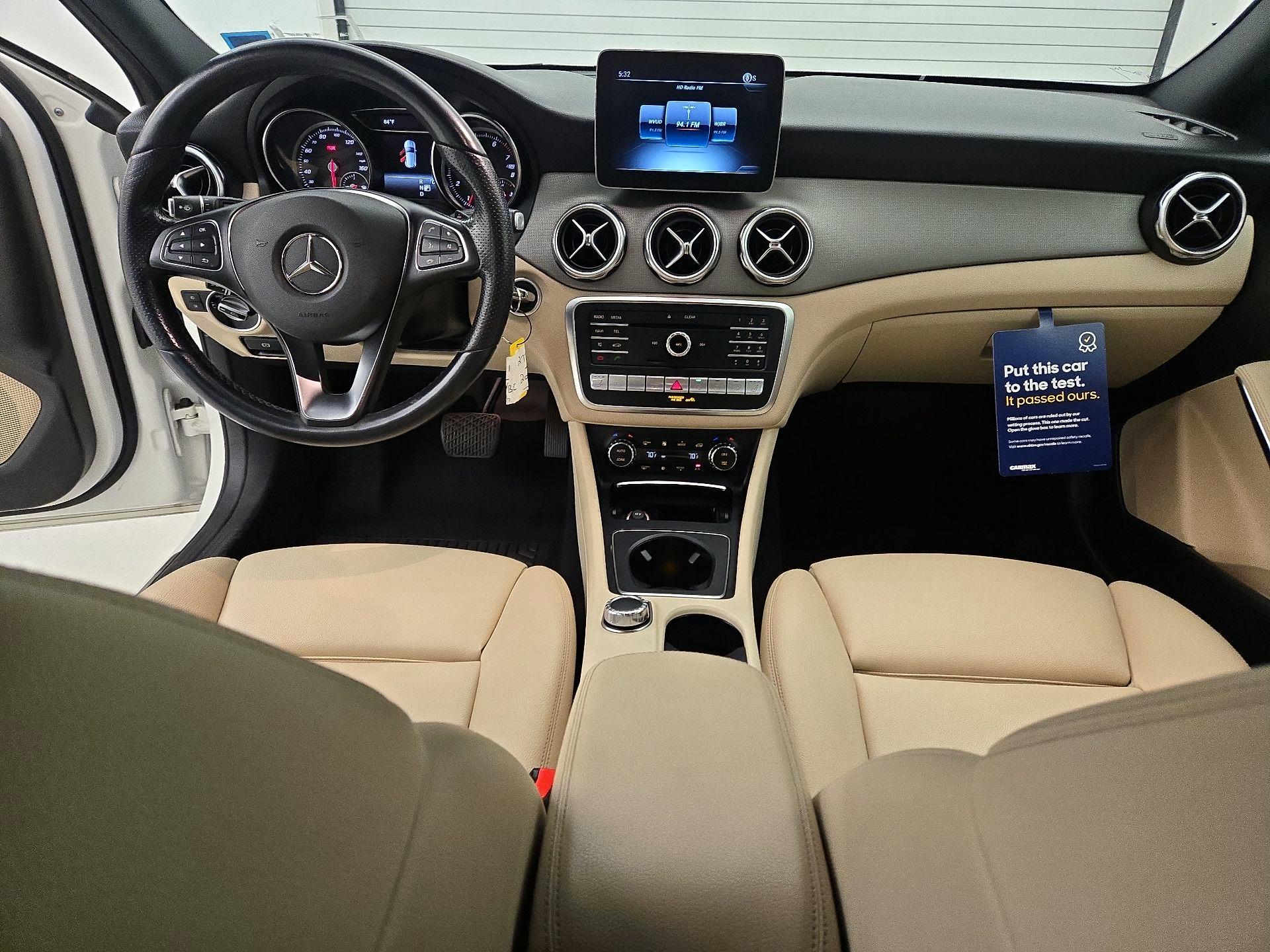 Thumbnail: 2019 Mercedes-Benz GLA - 9