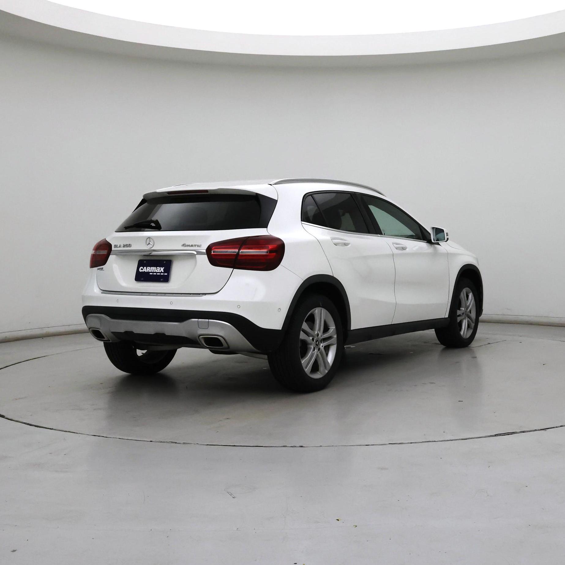 Thumbnail: 2019 Mercedes-Benz GLA - 8