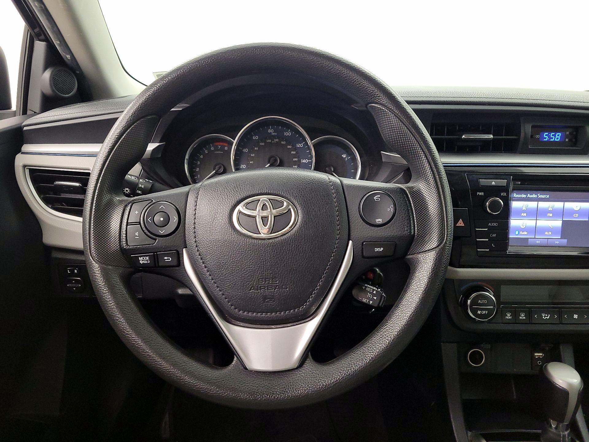 Thumbnail: 2016 Toyota Corolla - 10