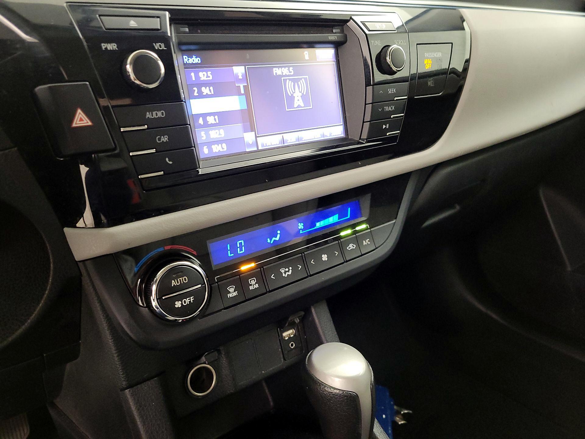 Thumbnail: 2016 Toyota Corolla - 15