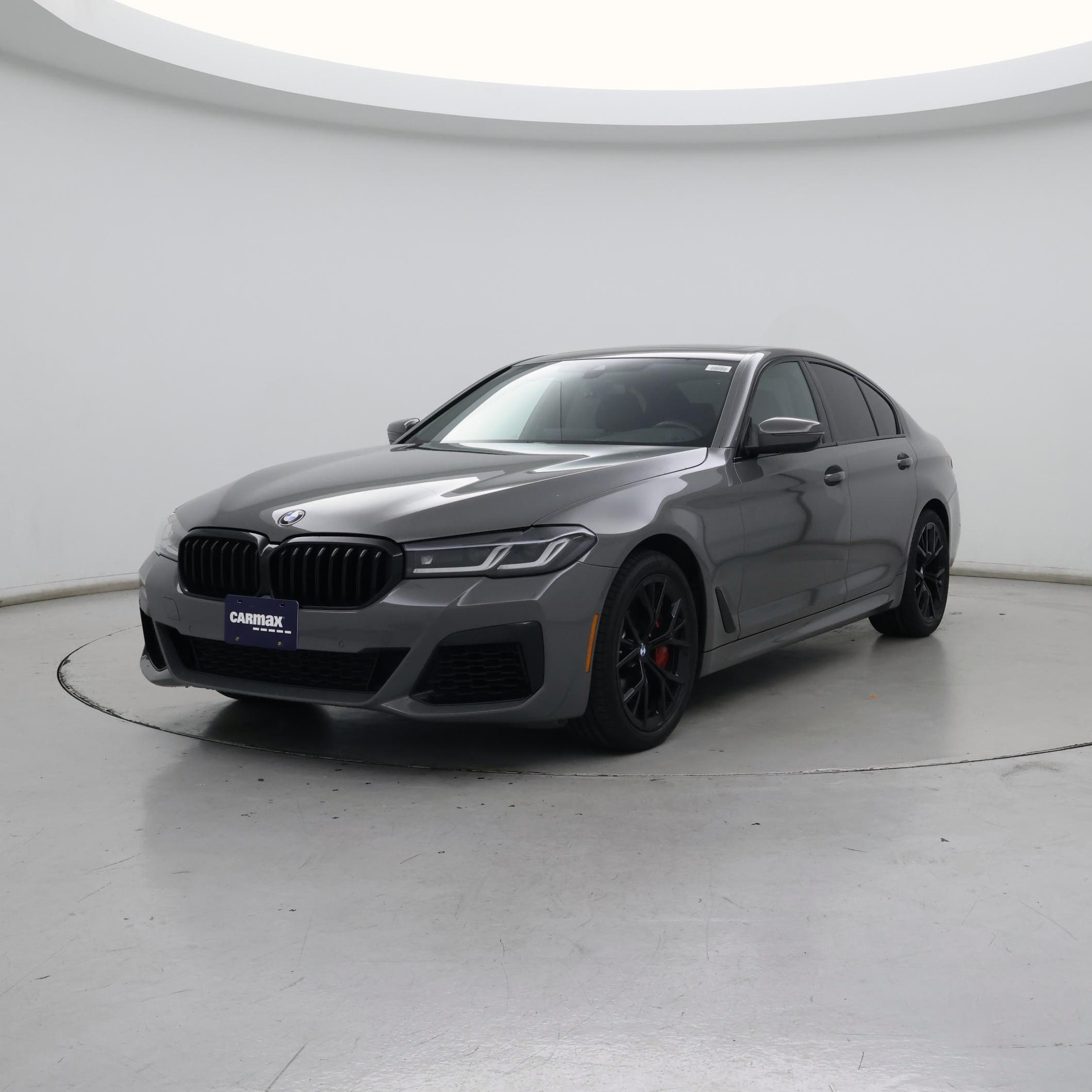 Thumbnail: 2022 BMW 5 Series - 4