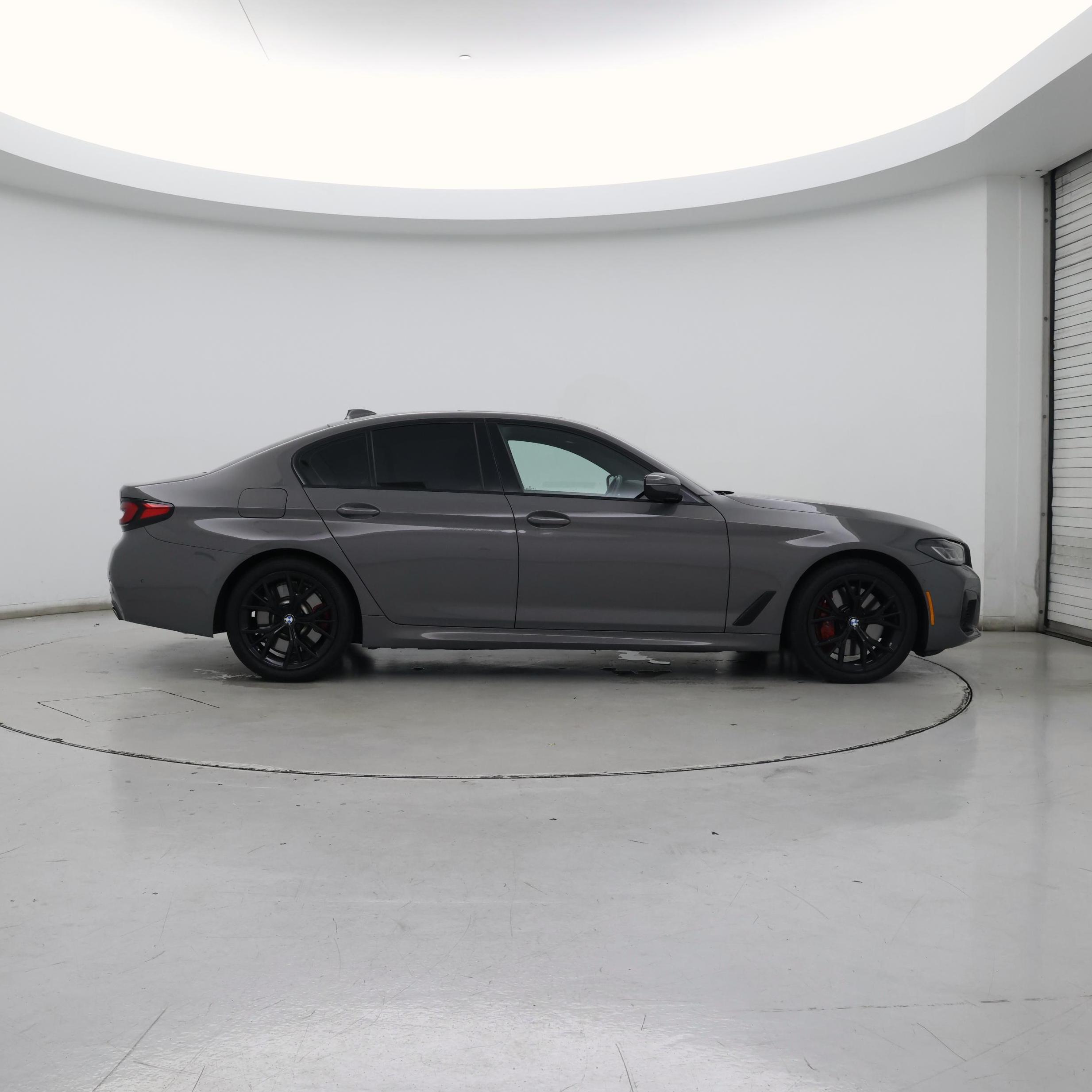Thumbnail: 2022 BMW 5 Series - 7