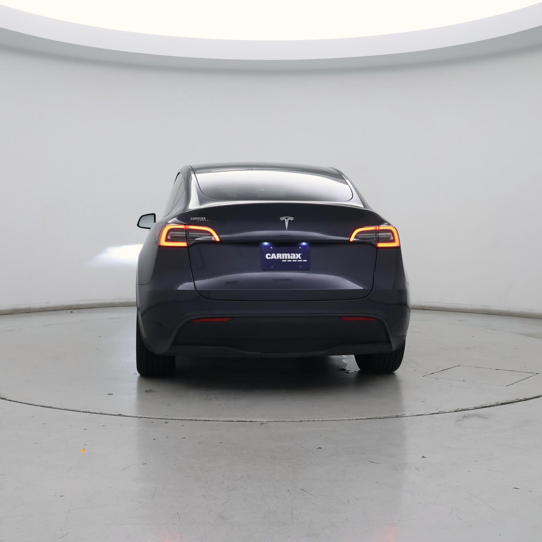 Thumbnail: 2025 Tesla Model Y - 6
