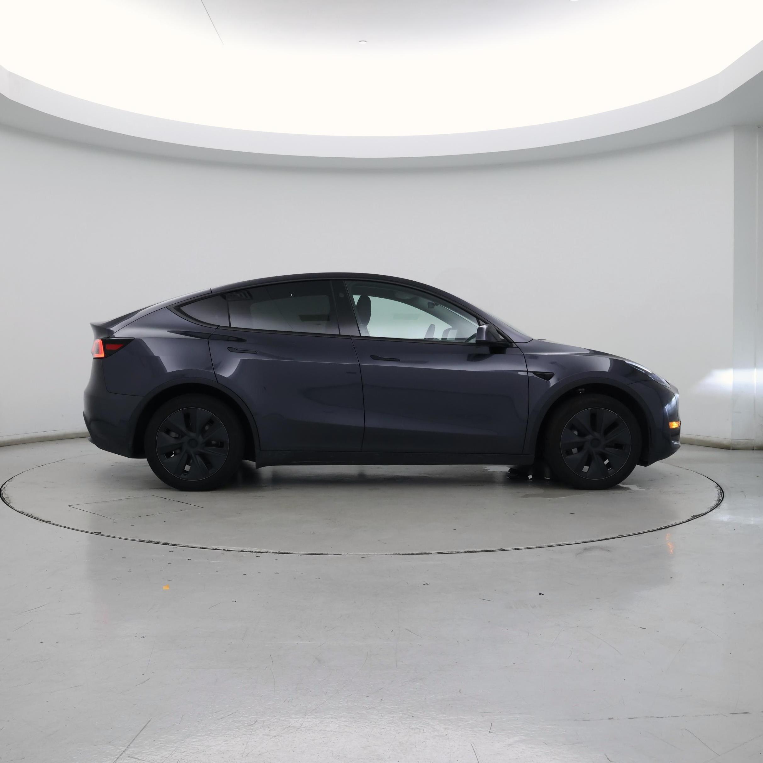 Thumbnail: 2025 Tesla Model Y - 7