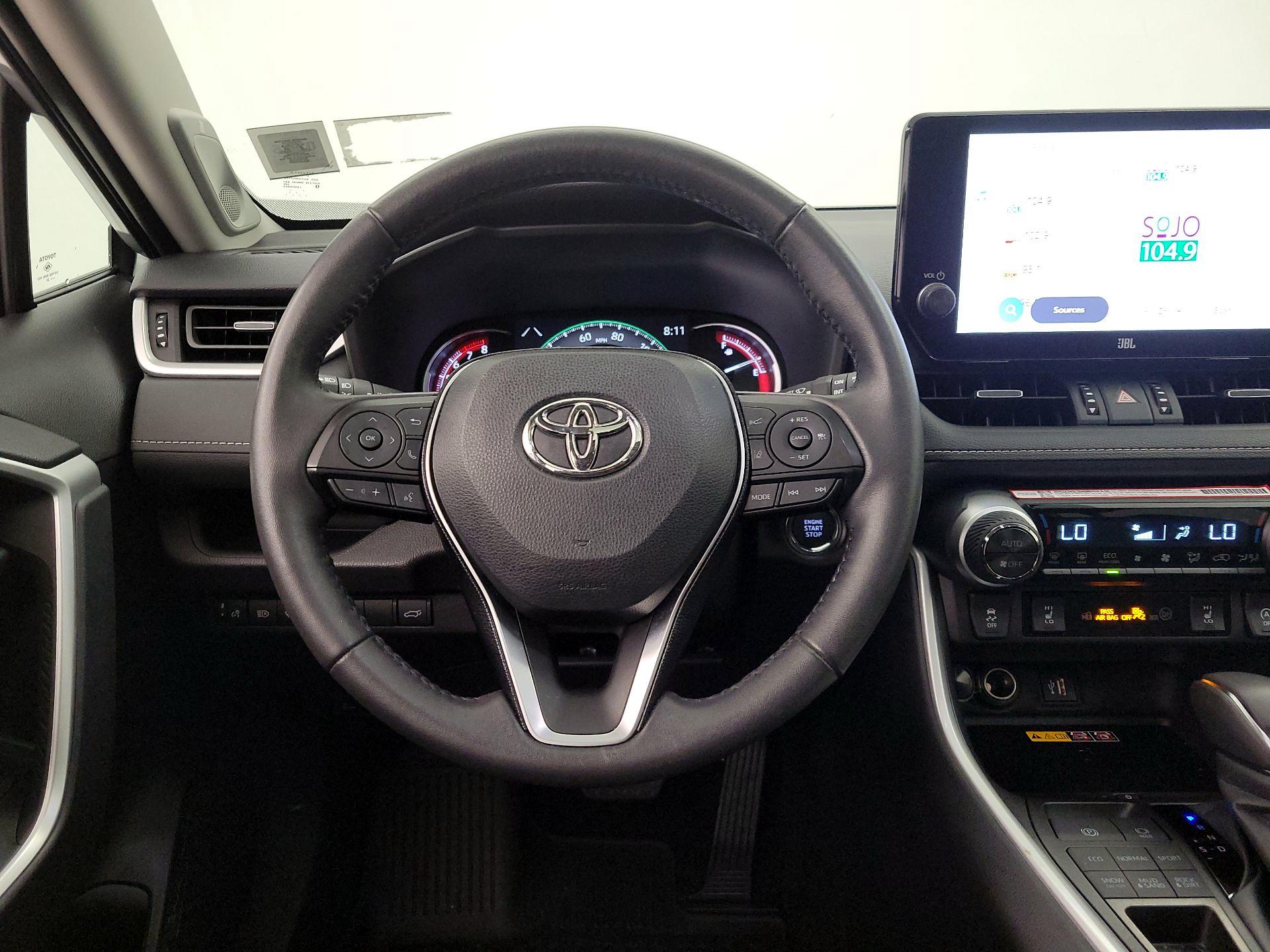 Thumbnail: 2025 Toyota RAV4 - 10