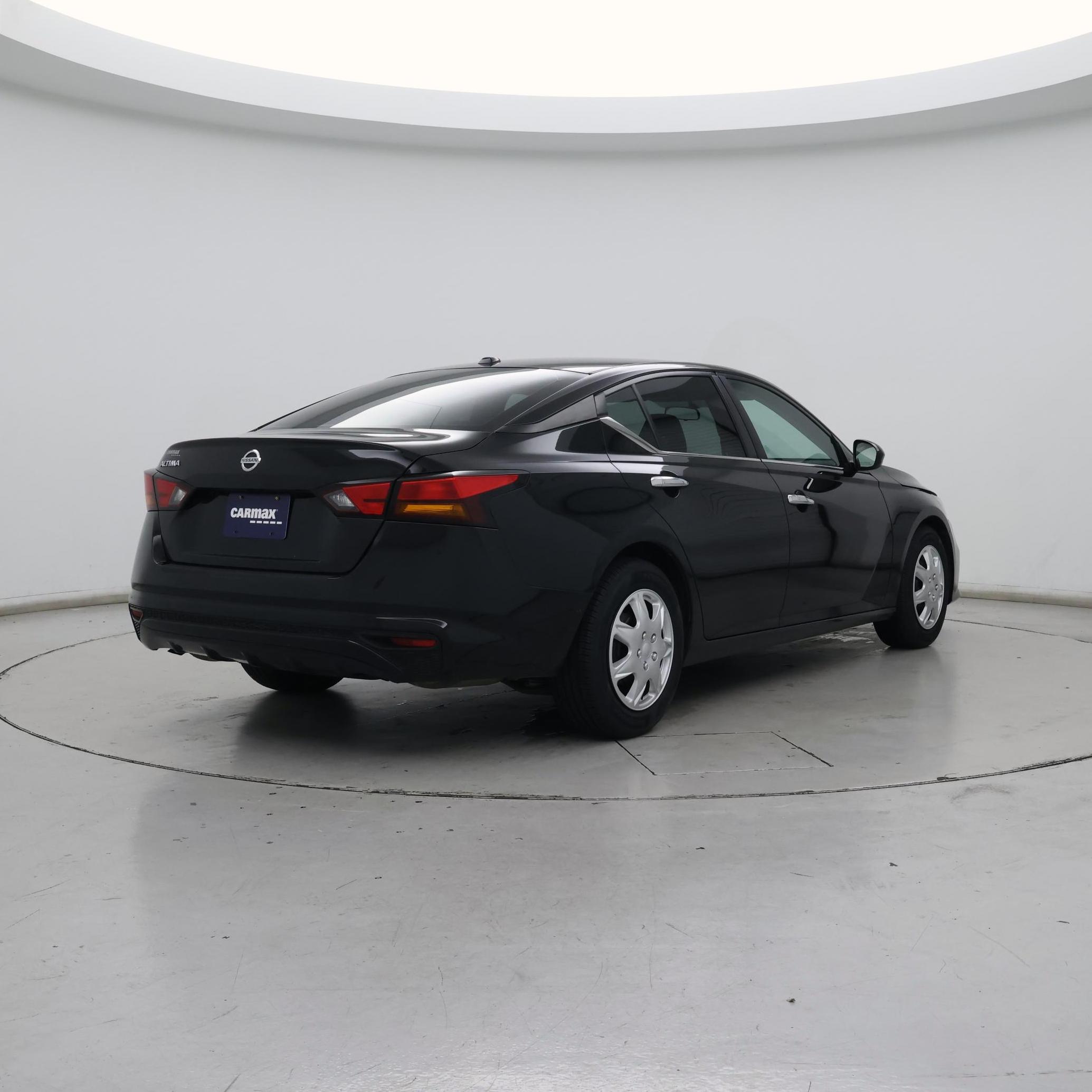 Thumbnail: 2020 Nissan Altima - 8
