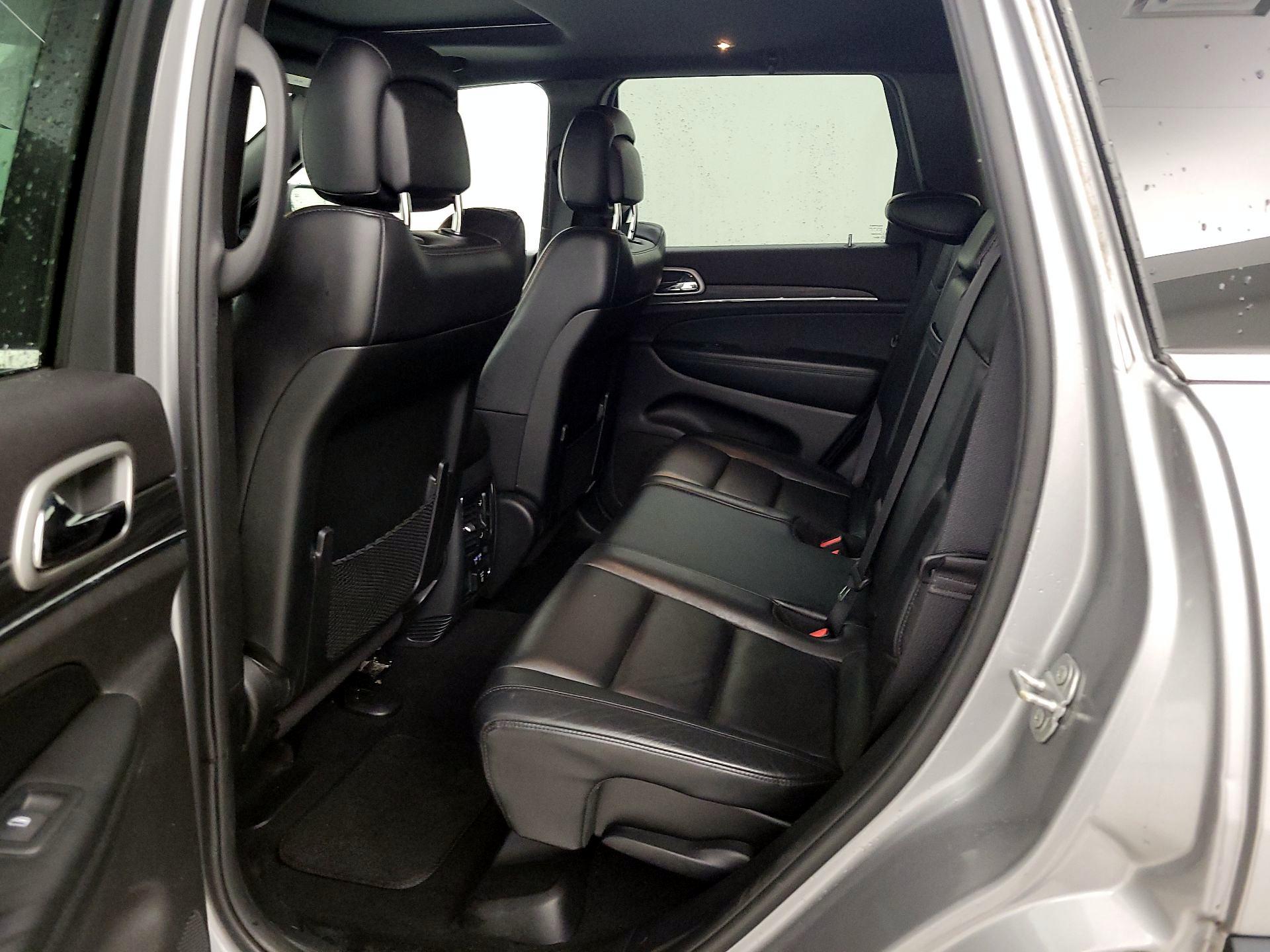 Thumbnail: 2019 Jeep Grand Cherokee - 19