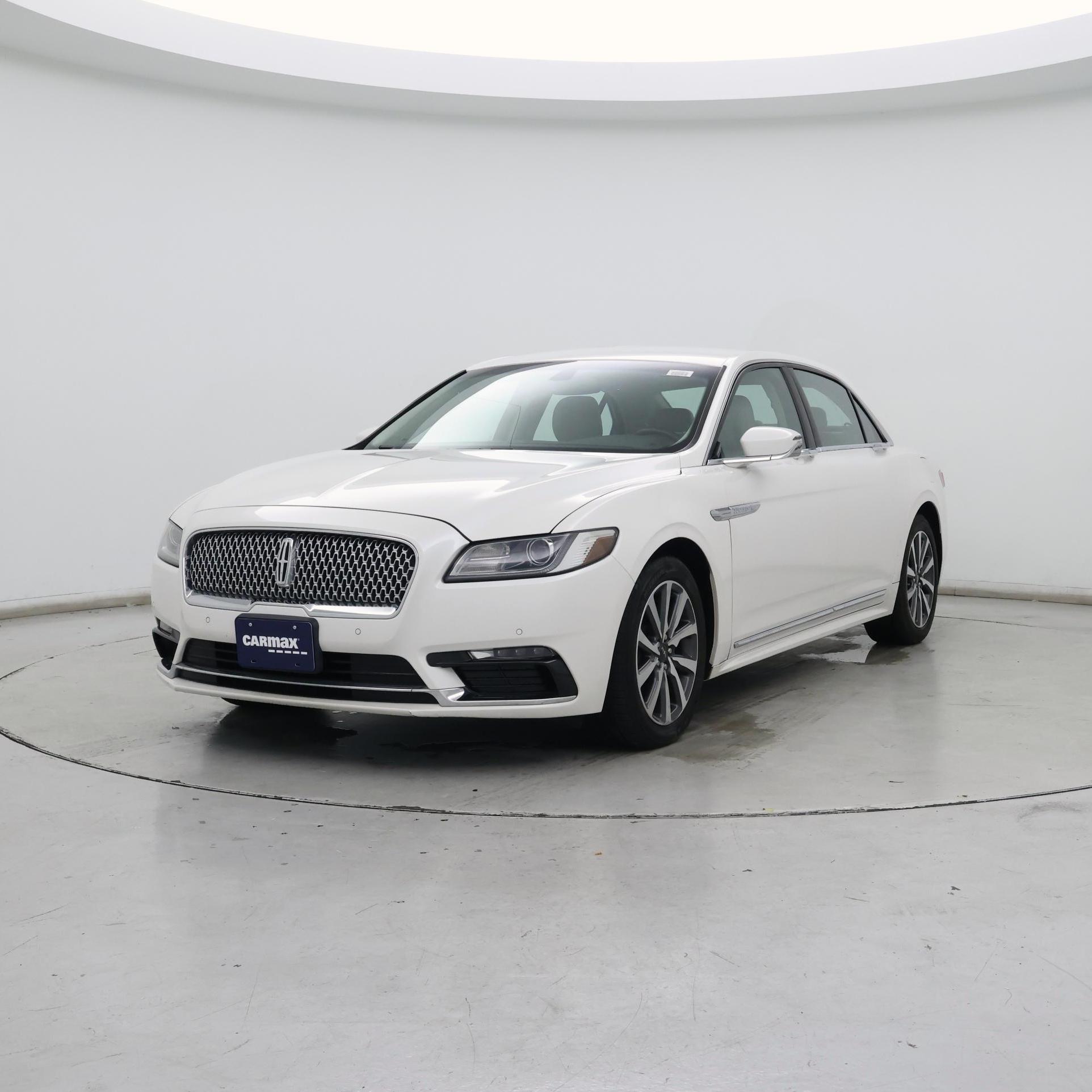 Thumbnail: 2018 Lincoln Continental - 4