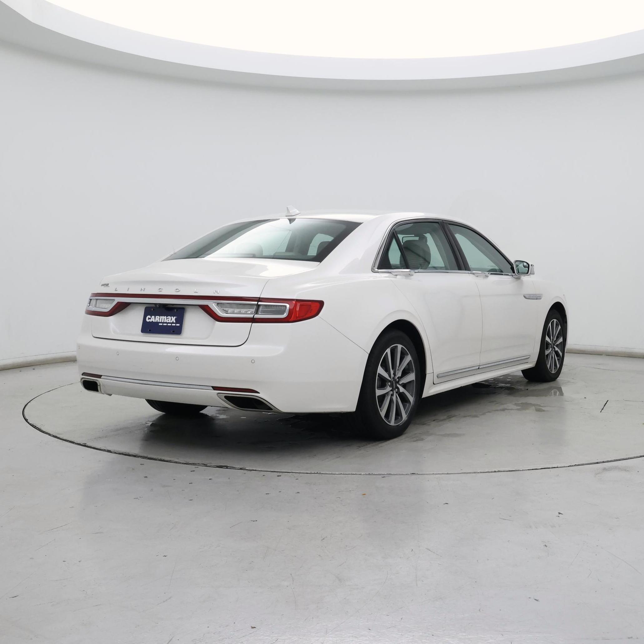 Thumbnail: 2018 Lincoln Continental - 8