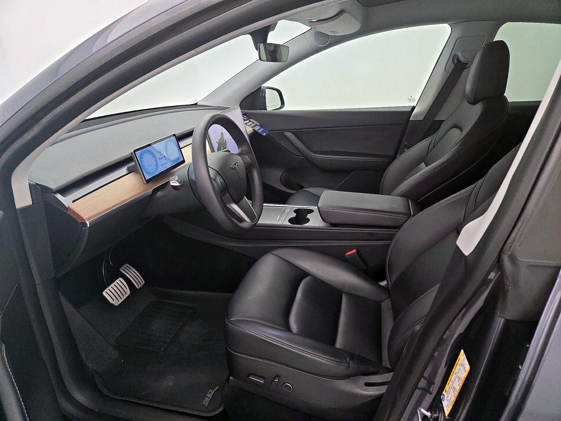 Thumbnail: 2022 Tesla Model Y - 11