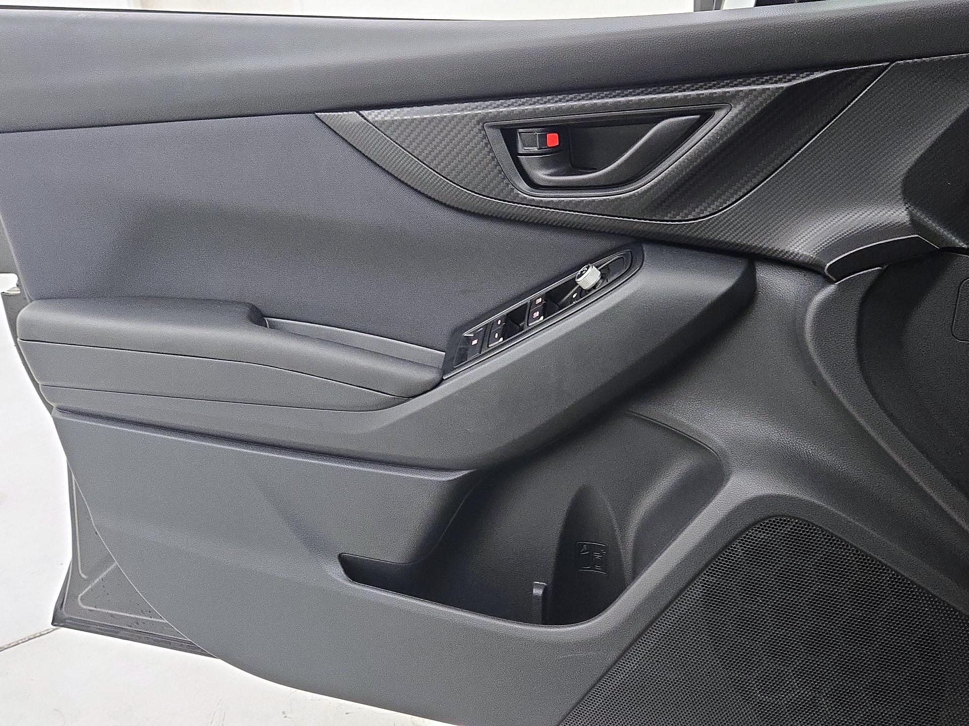 Thumbnail: 2021 Subaru Crosstrek - 12