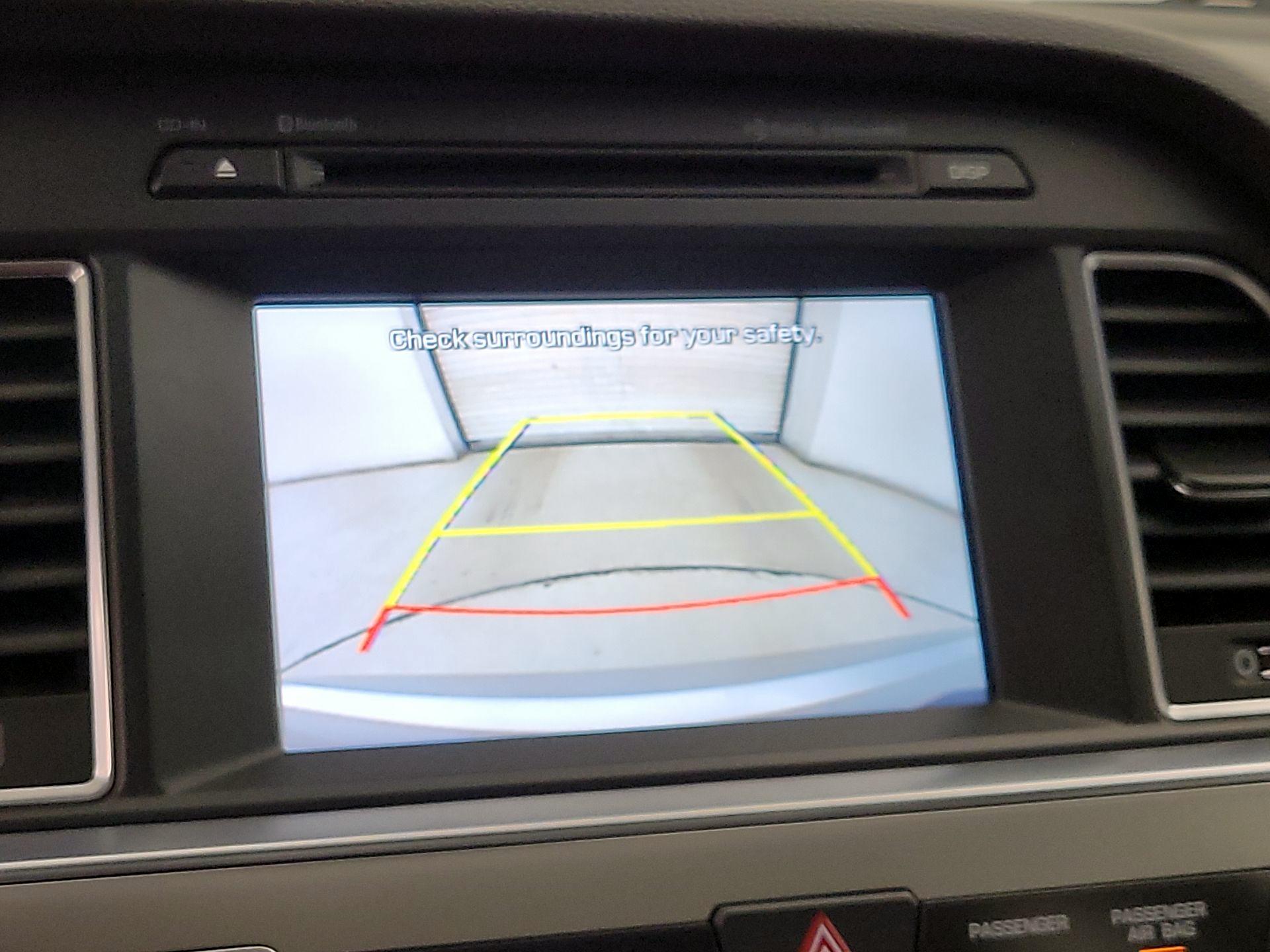 Thumbnail: 2016 Hyundai Sonata - 14