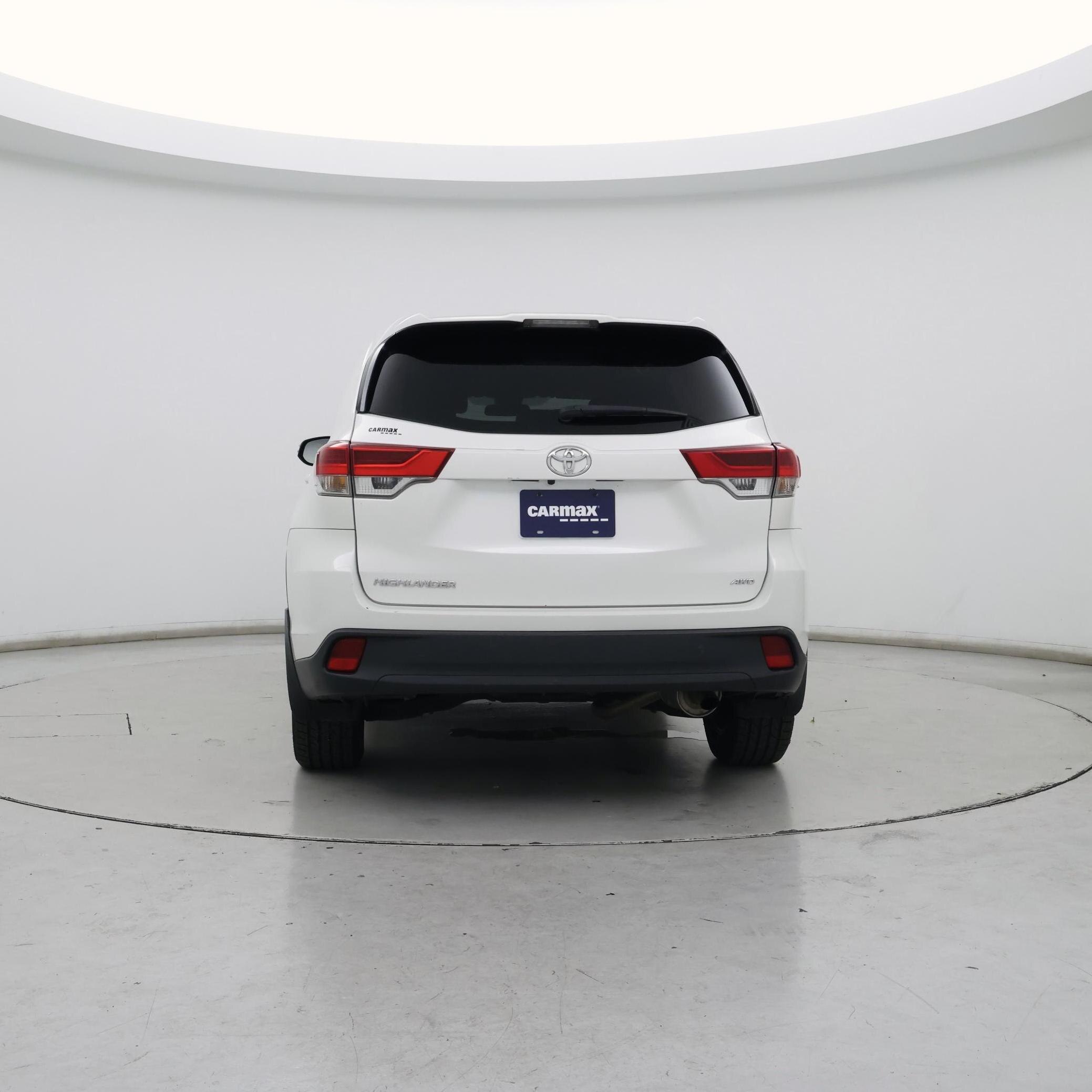 Thumbnail: 2019 Toyota Highlander - 6