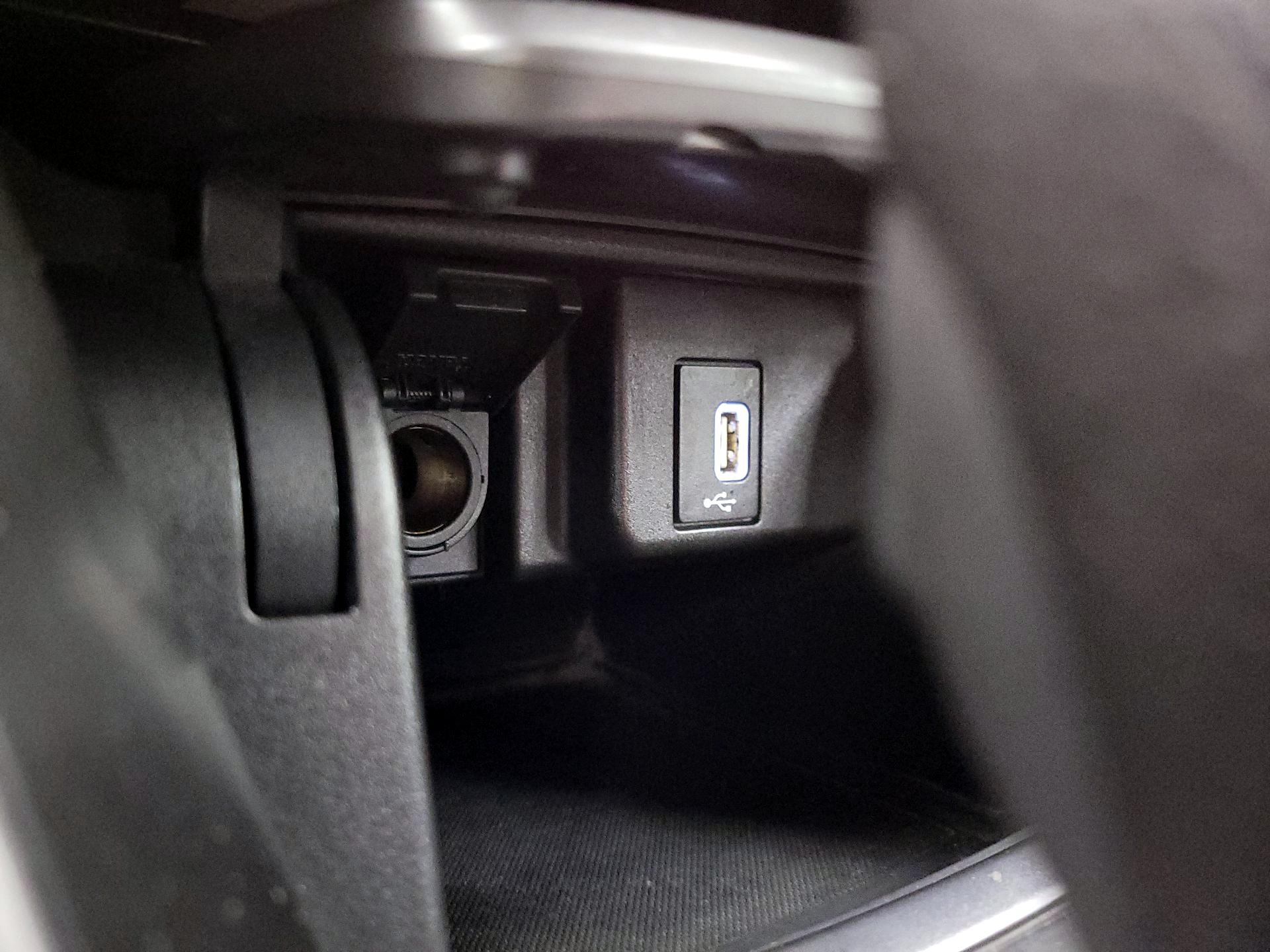Thumbnail: 2018 Honda Accord - 18