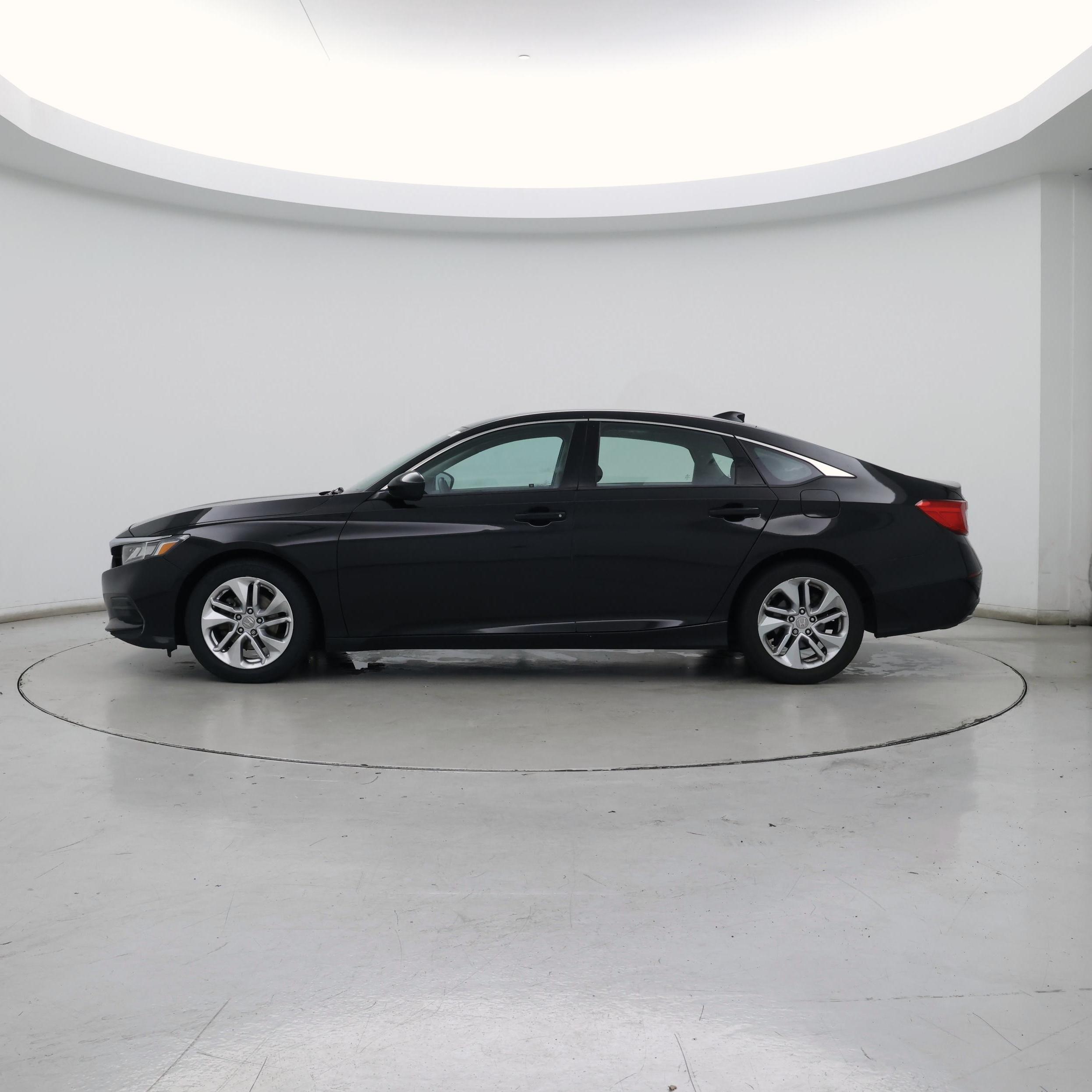 Thumbnail: 2018 Honda Accord - 3