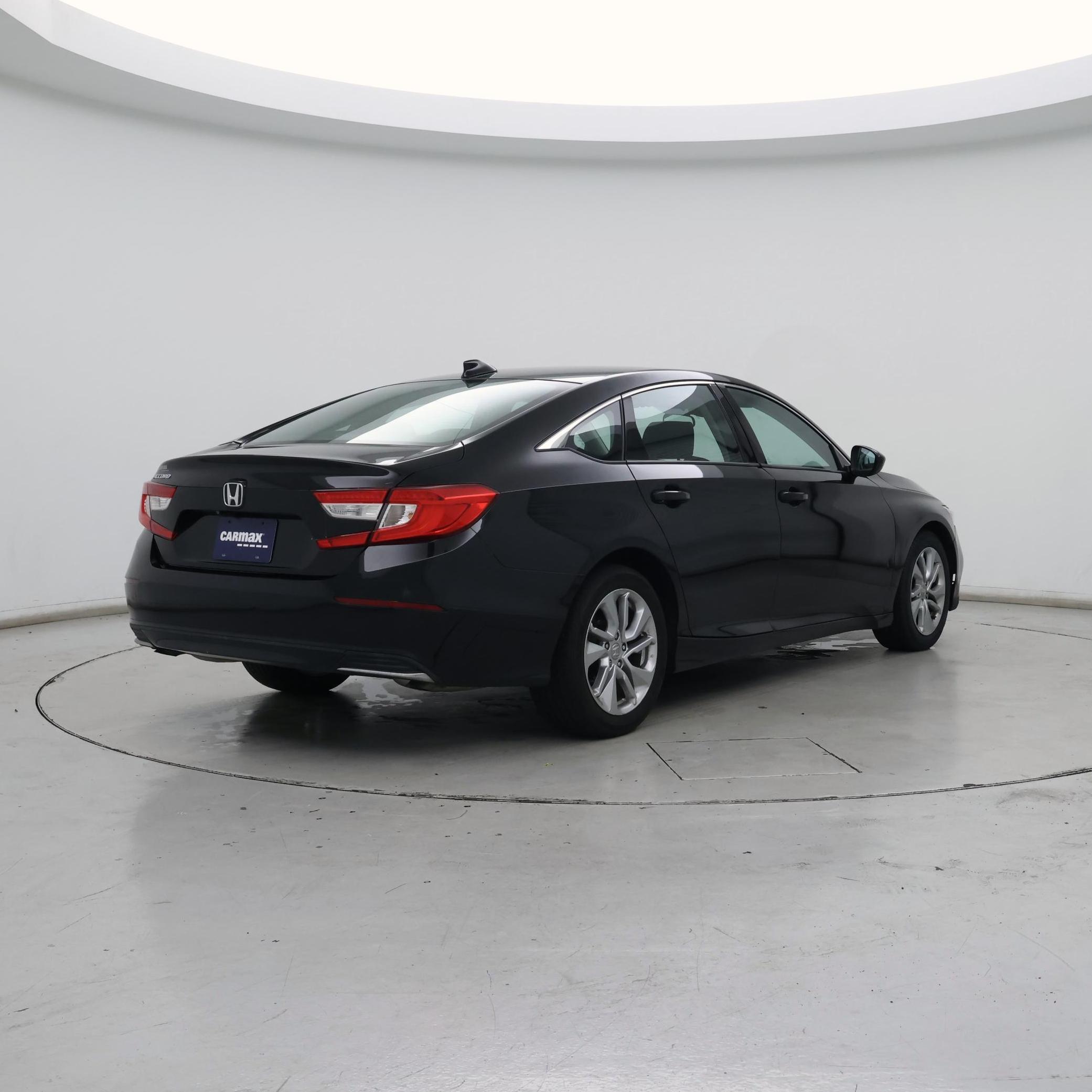 Thumbnail: 2018 Honda Accord - 8