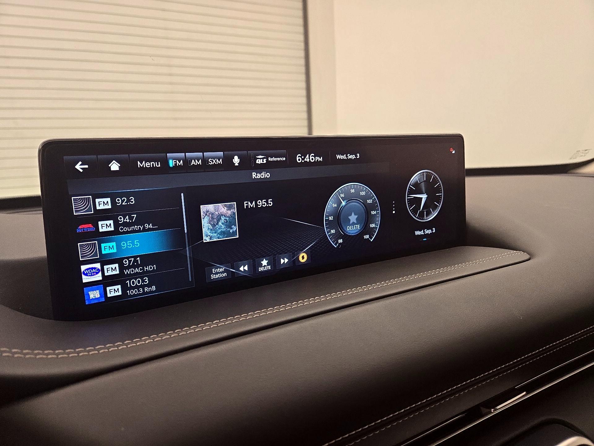 Thumbnail: 2022 Genesis GV80 - 15