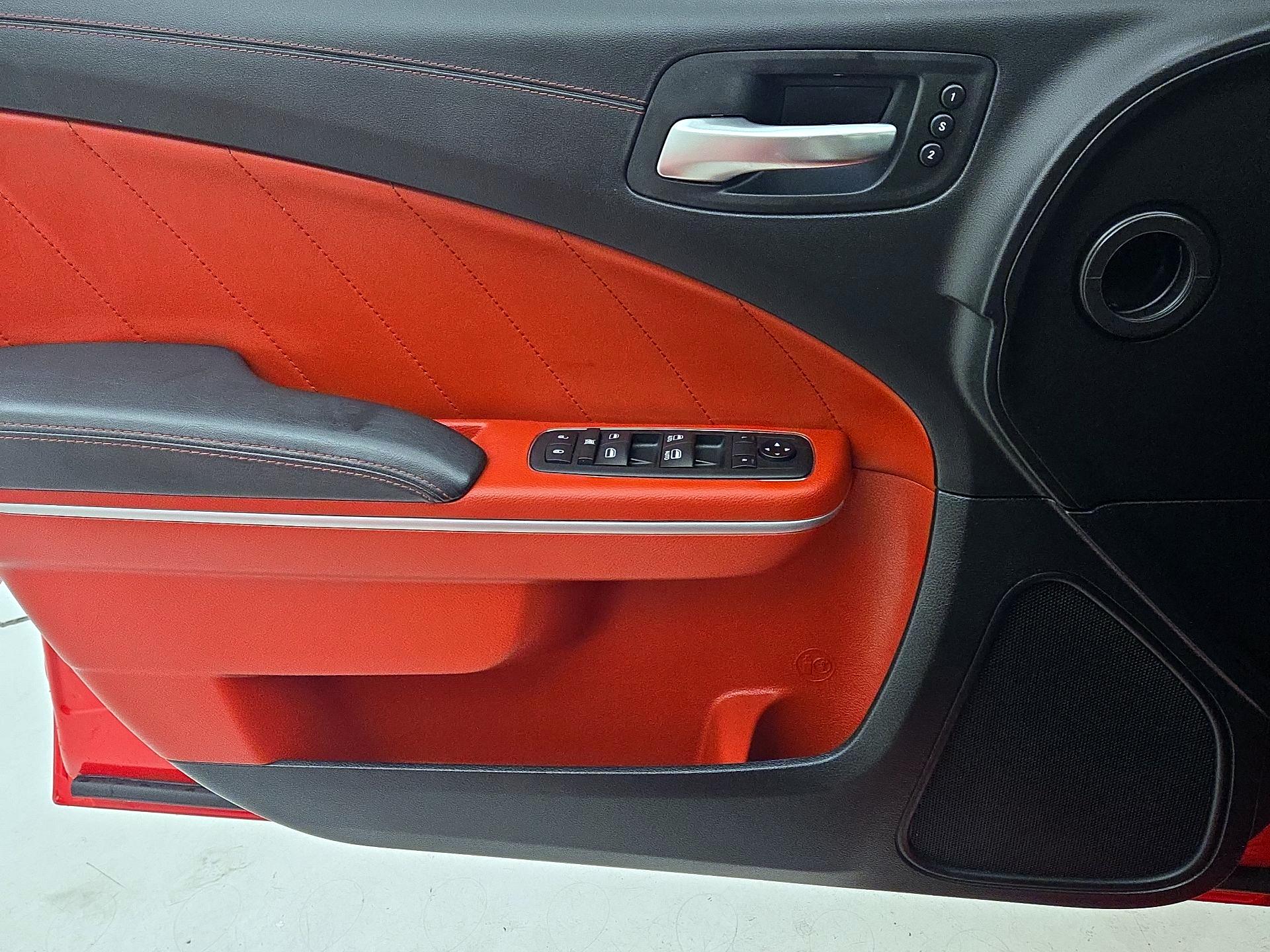 Thumbnail: 2020 Dodge Charger - 12